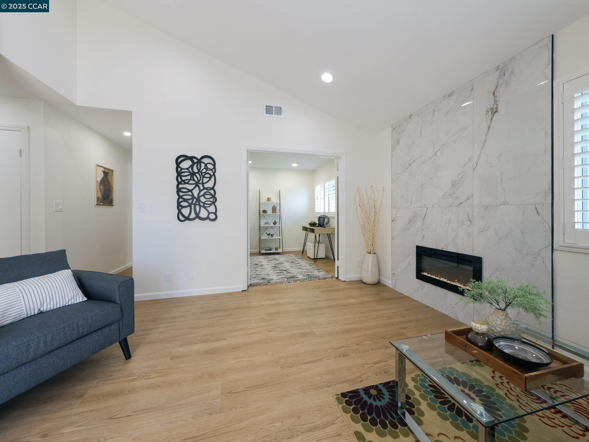 Detail Gallery Image 24 of 55 For 4928 Friar Ave, Fremont,  CA 94555 - 4 Beds | 2 Baths