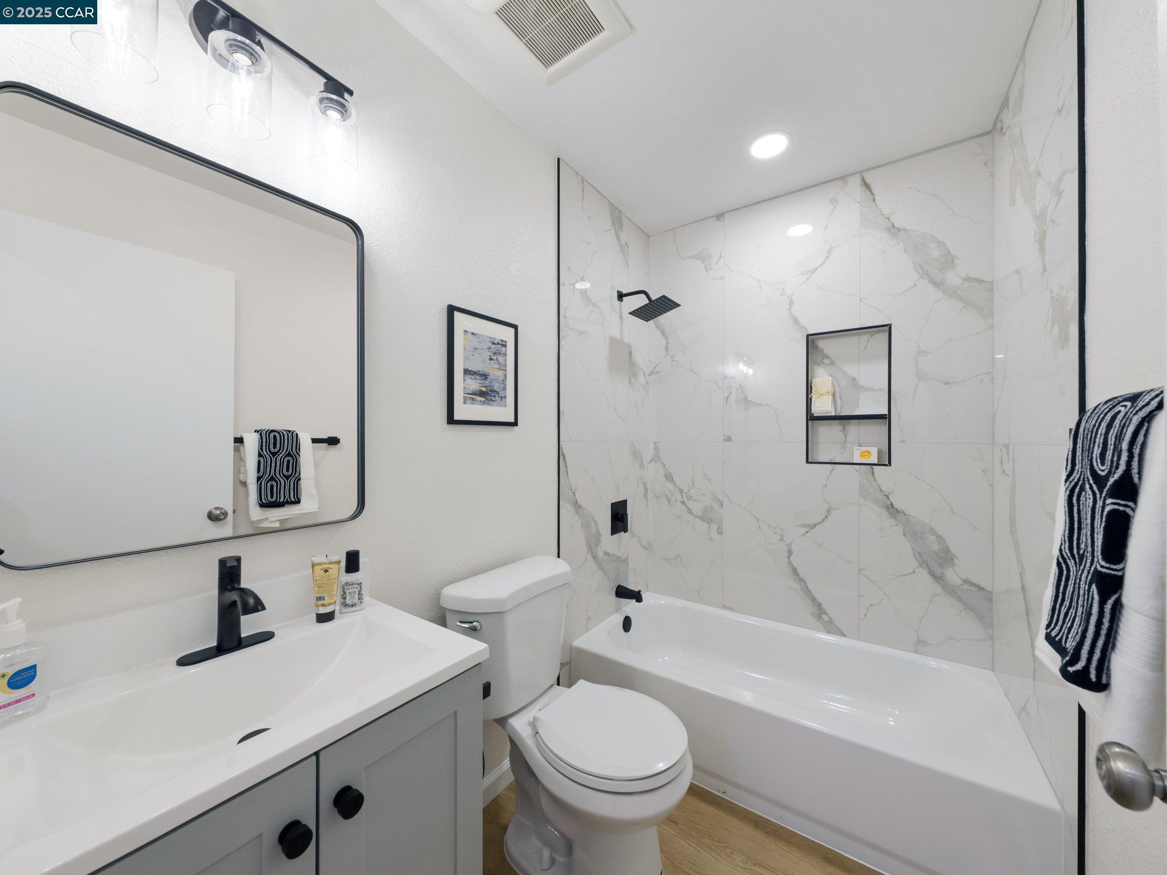 Detail Gallery Image 33 of 55 For 4928 Friar Ave, Fremont,  CA 94555 - 4 Beds | 2 Baths