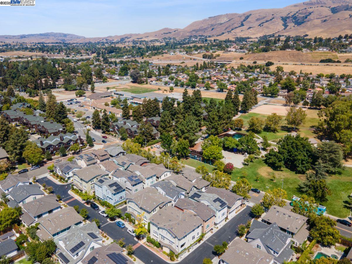 Detail Gallery Image 44 of 52 For 47236 Cavanaugh Cmn, Fremont,  CA 94539 - 4 Beds | 3/1 Baths