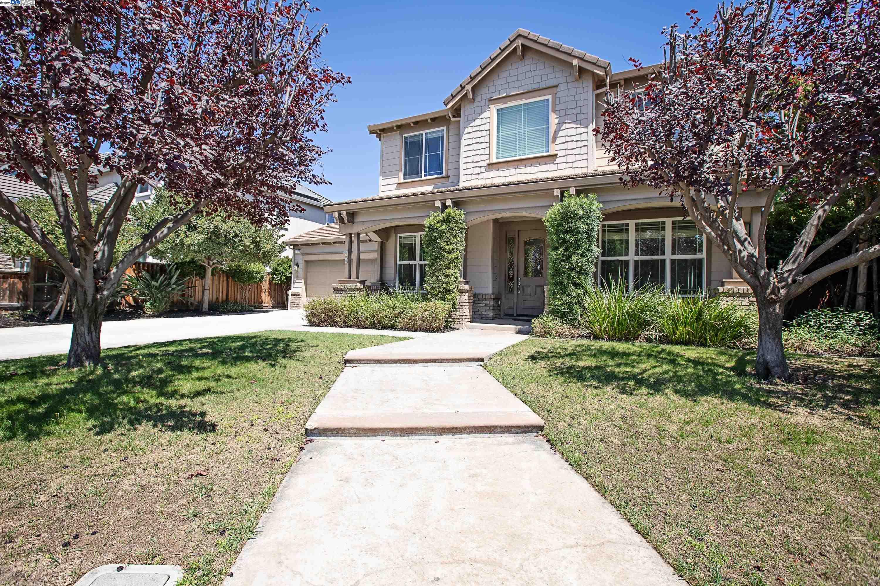 Detail Gallery Image 2 of 41 For 1878 Bayonne Court, Tracy,  CA 95304 - 4 Beds | 2/1 Baths