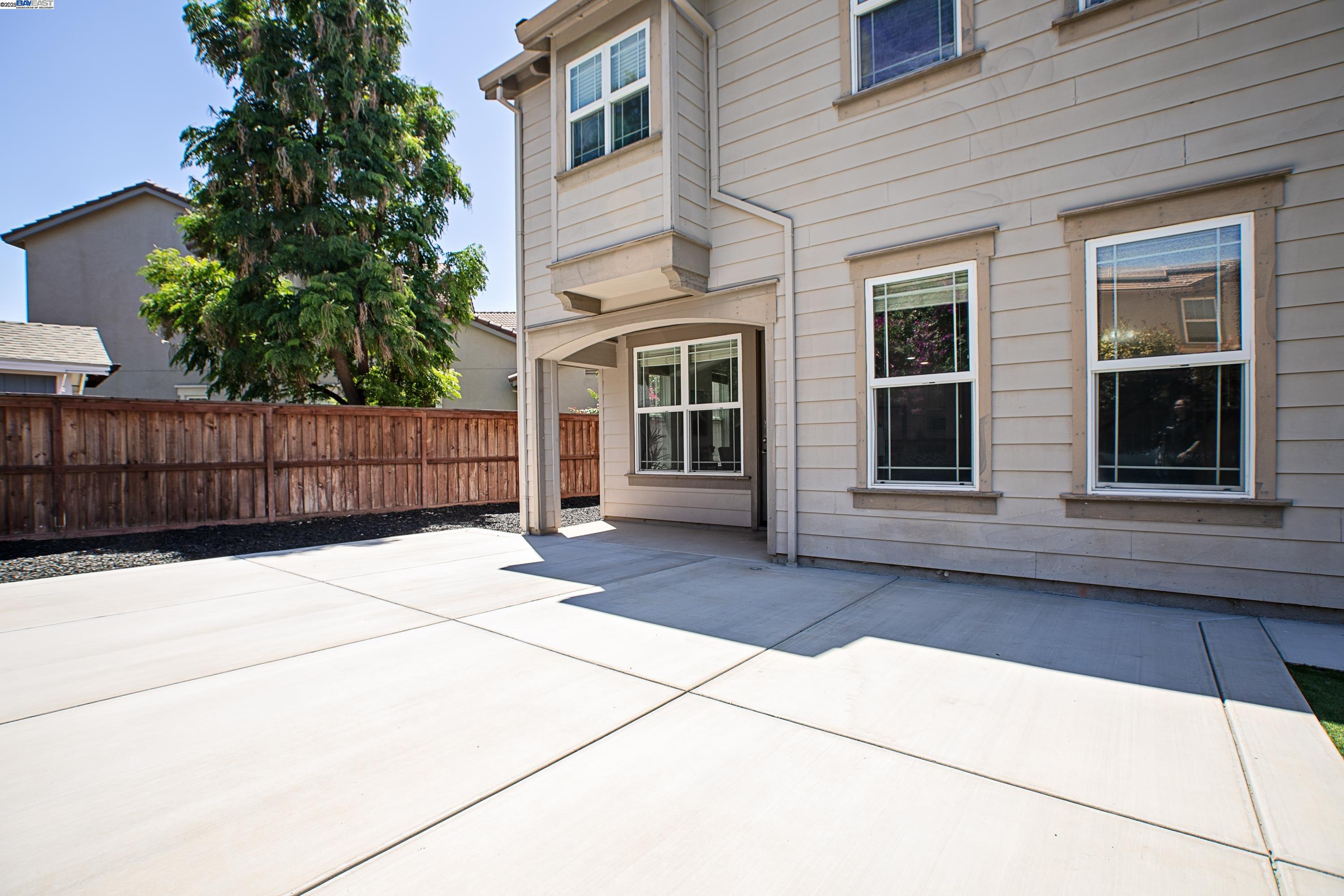 Detail Gallery Image 41 of 41 For 1878 Bayonne Court, Tracy,  CA 95304 - 4 Beds | 2/1 Baths