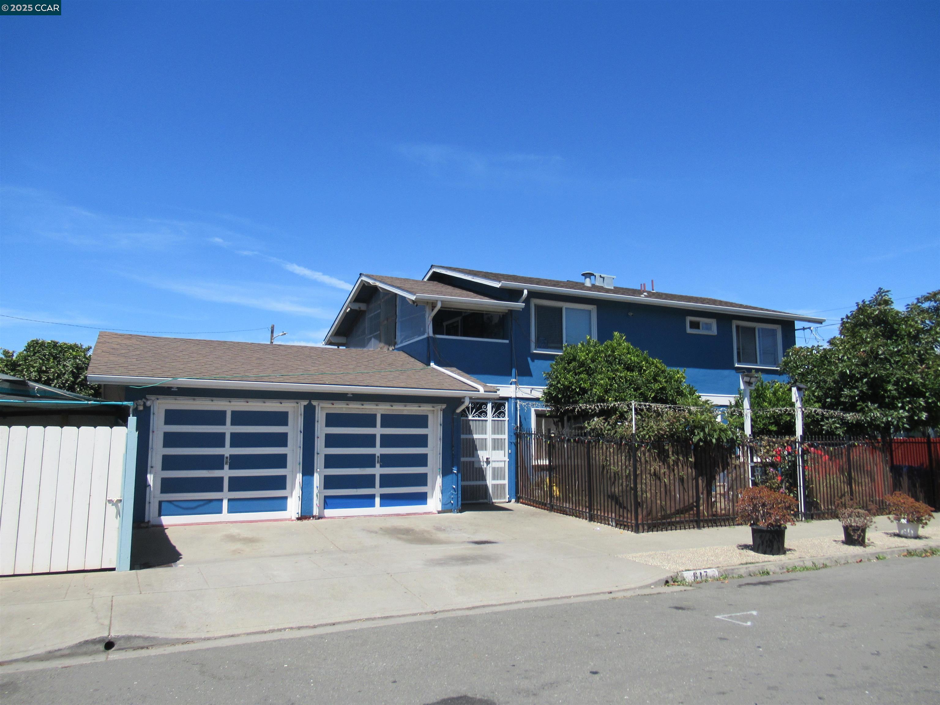 Detail Gallery Image 1 of 57 For 615-617 15th St, Richmond,  CA 94801 - – Beds | – Baths