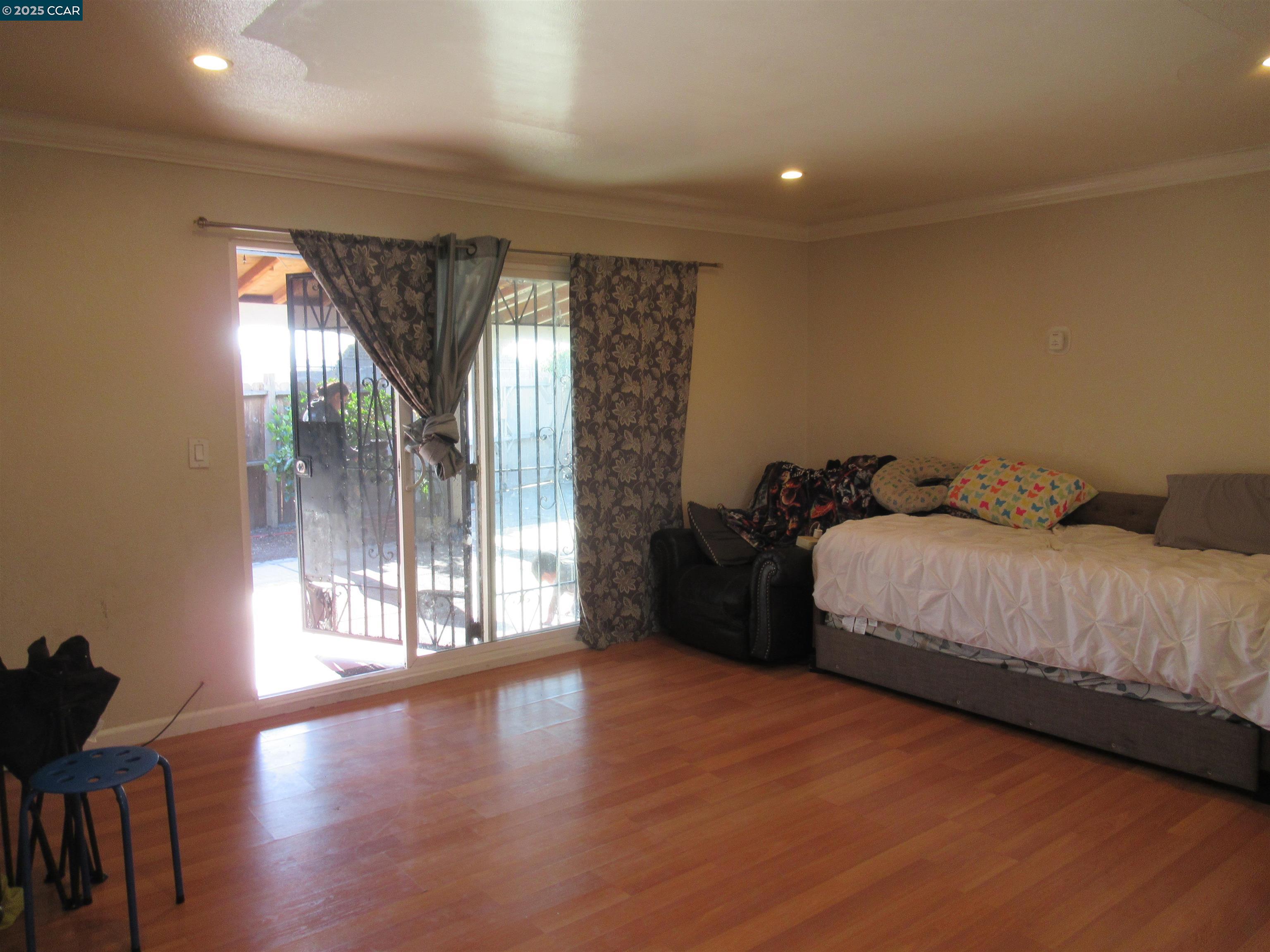 Detail Gallery Image 11 of 57 For 615-617 15th St, Richmond,  CA 94801 - – Beds | – Baths