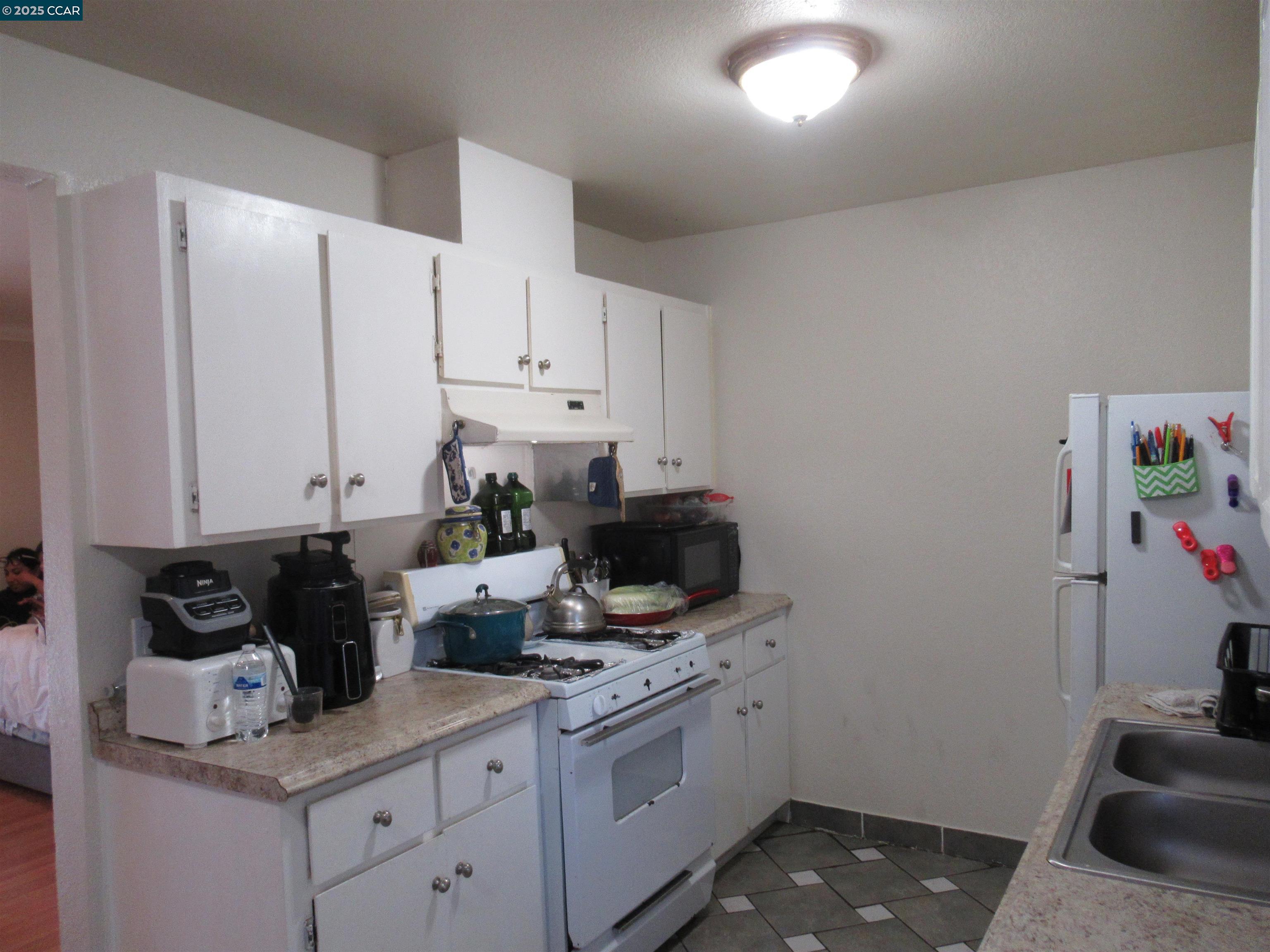 Detail Gallery Image 8 of 57 For 615-617 15th St, Richmond,  CA 94801 - – Beds | – Baths