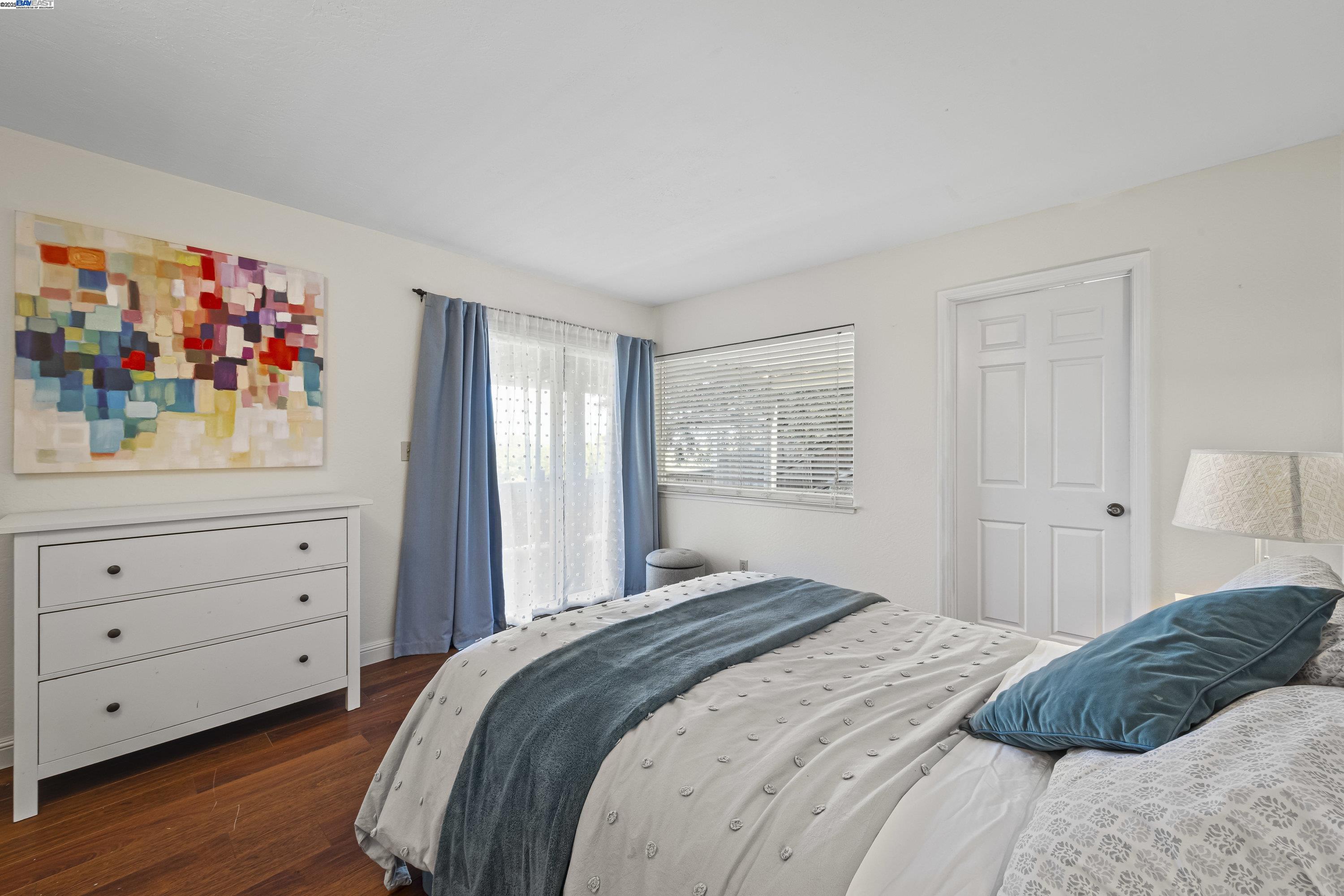 Detail Gallery Image 16 of 32 For 8146 Vomac Ct, Dublin,  CA 94568 - 4 Beds | 2/1 Baths