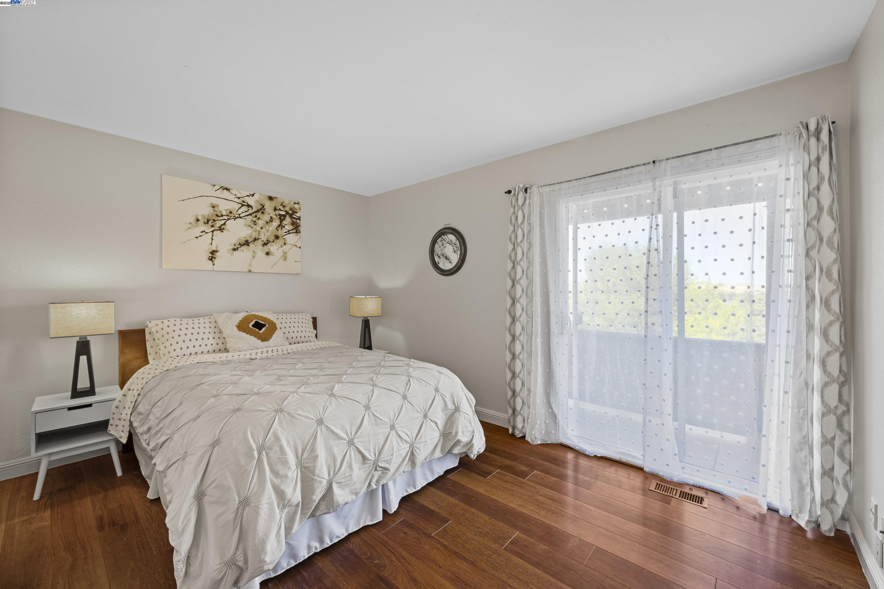 Detail Gallery Image 19 of 32 For 8146 Vomac Ct, Dublin,  CA 94568 - 4 Beds | 2/1 Baths