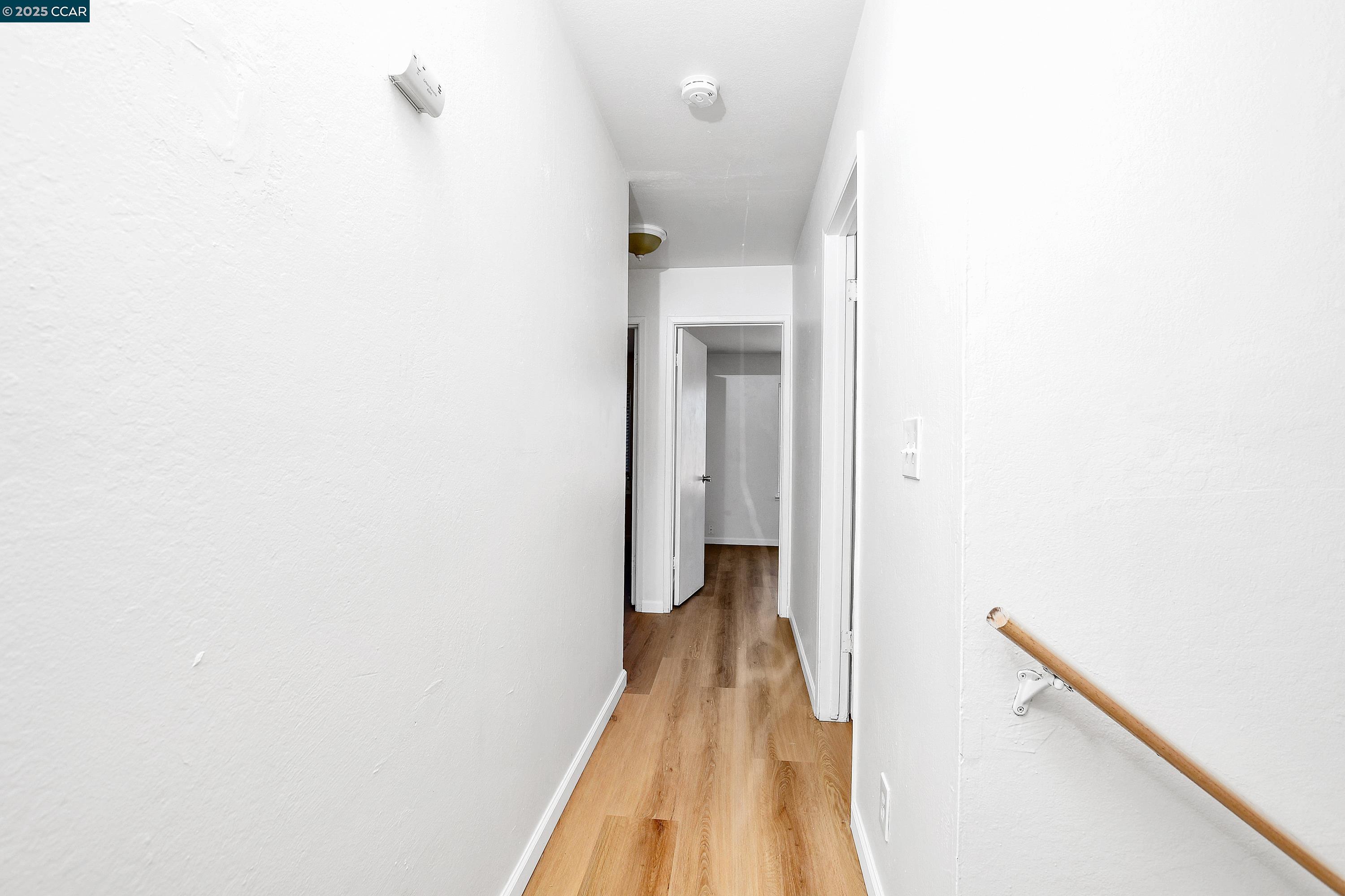 Detail Gallery Image 19 of 28 For 104 Rainier Ln, Antioch,  CA 94509 - 4 Beds | 1/1 Baths