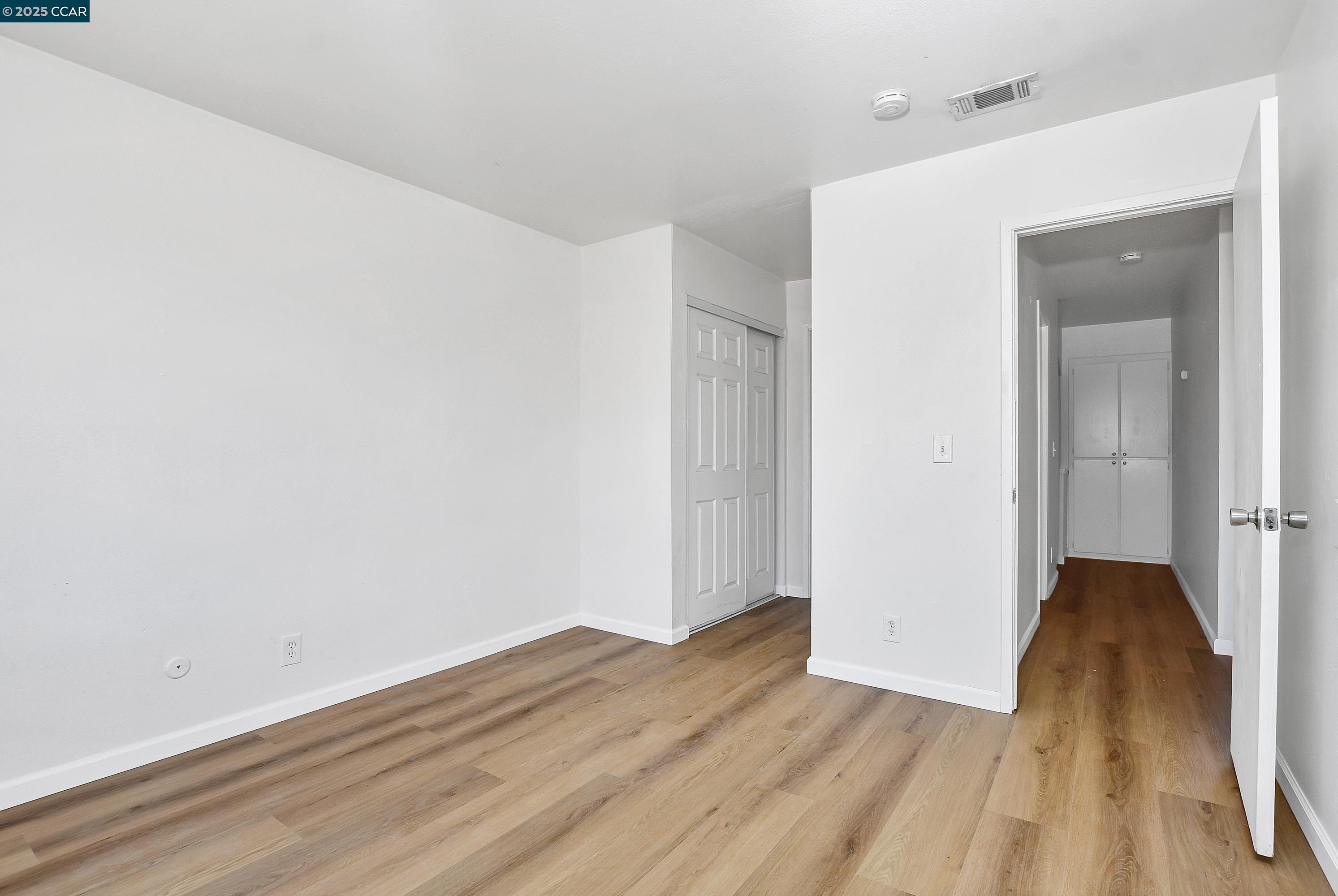 Detail Gallery Image 22 of 28 For 104 Rainier Ln, Antioch,  CA 94509 - 4 Beds | 1/1 Baths