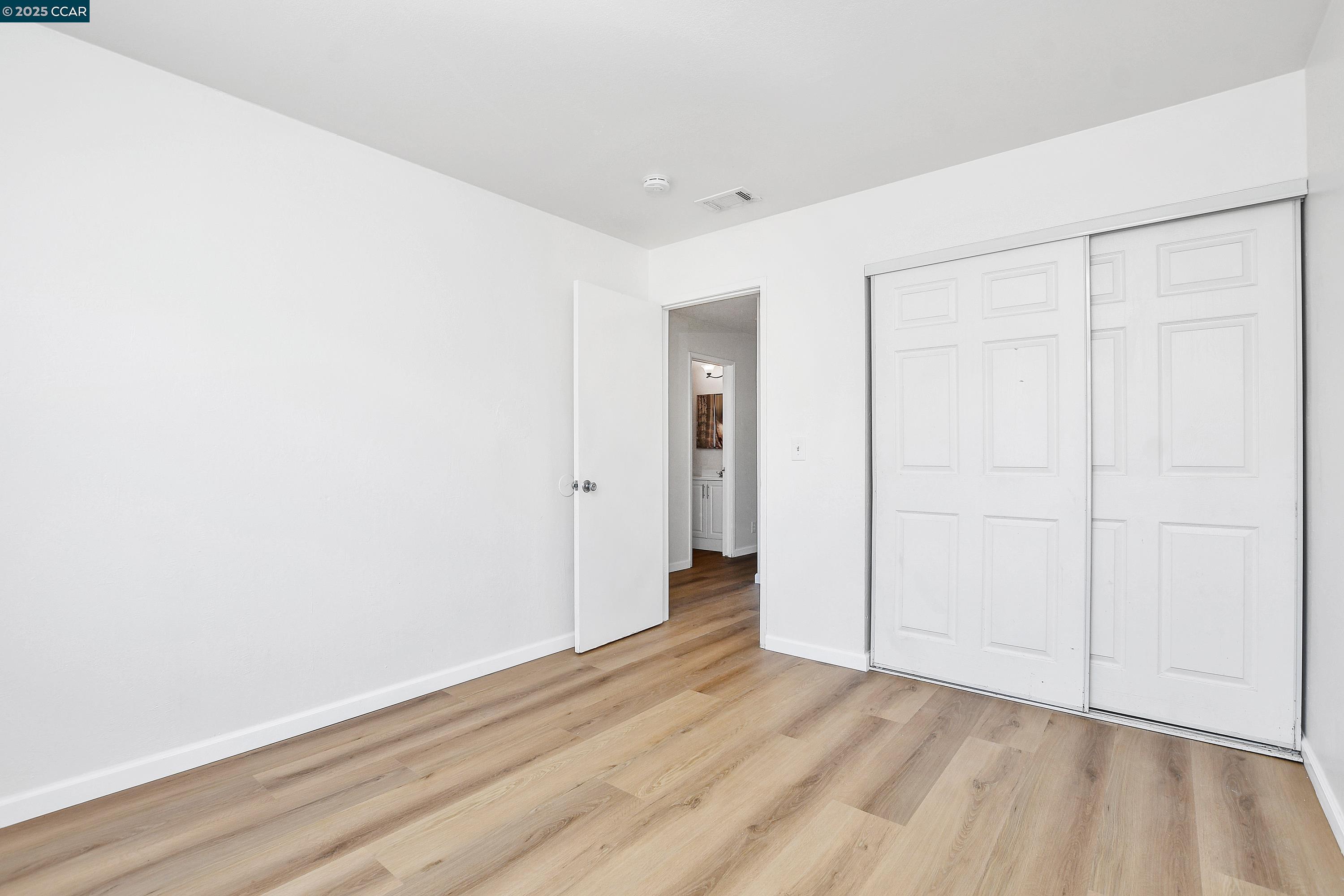 Detail Gallery Image 26 of 28 For 104 Rainier Ln, Antioch,  CA 94509 - 4 Beds | 1/1 Baths