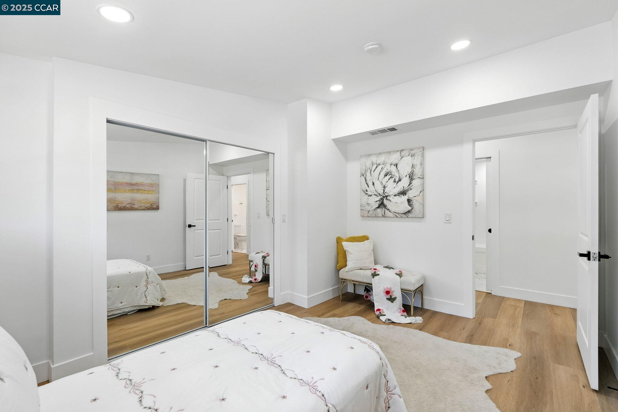 Detail Gallery Image 26 of 55 For 1717 Springbrook Rd, Lafayette,  CA 94549 - 4 Beds | 2 Baths