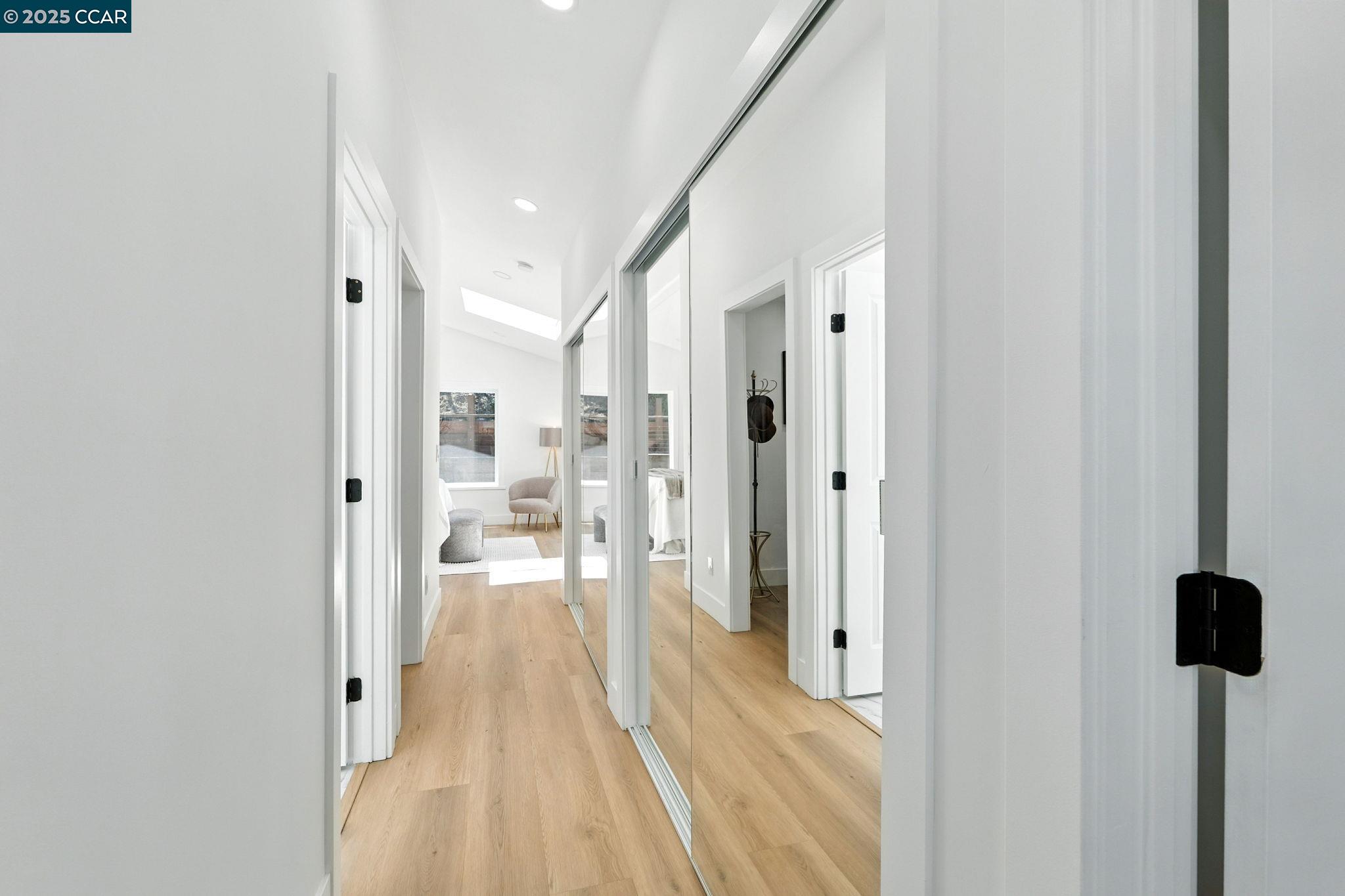 Detail Gallery Image 32 of 55 For 1717 Springbrook Rd, Lafayette,  CA 94549 - 4 Beds | 2 Baths