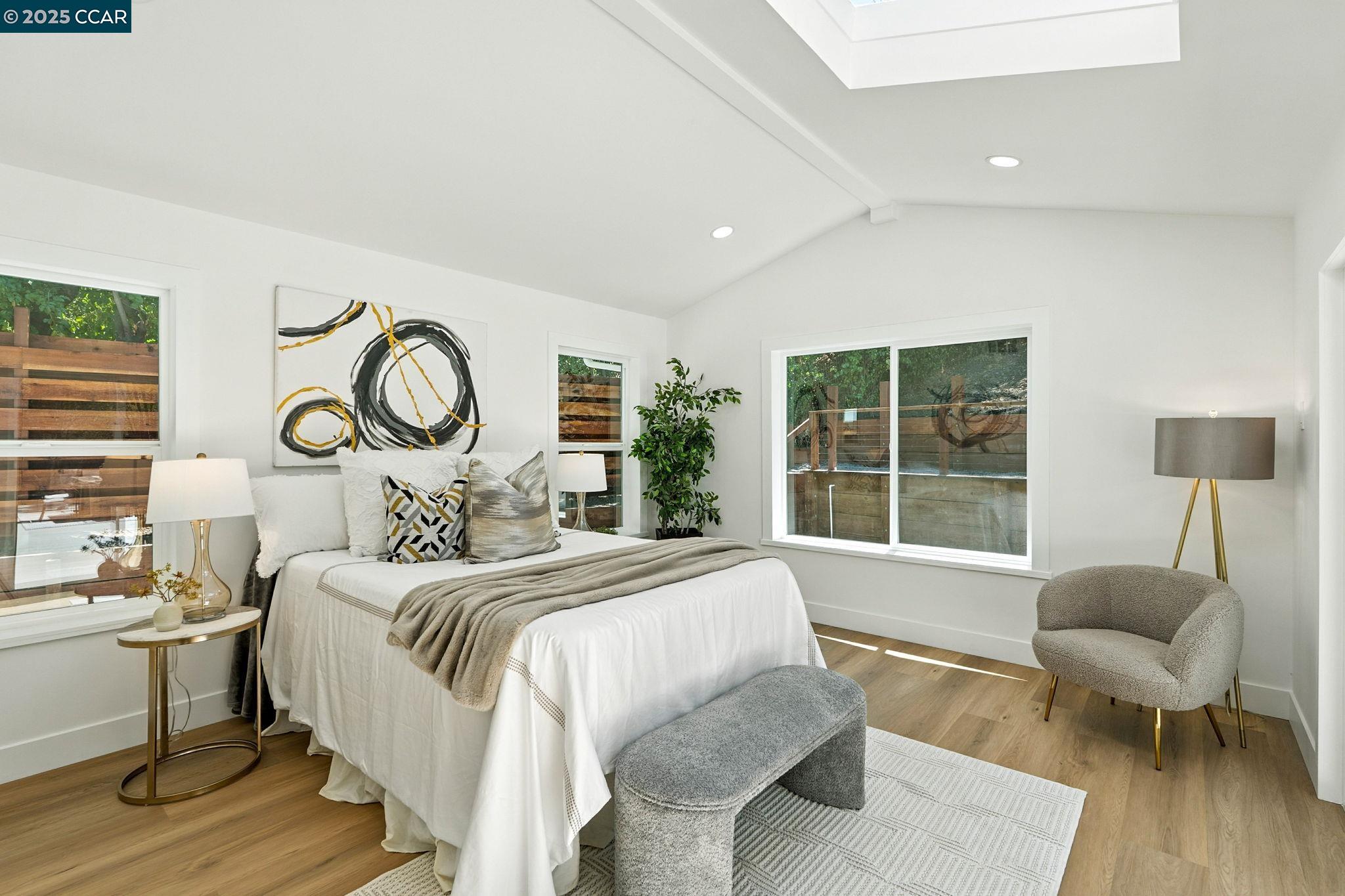 Detail Gallery Image 33 of 55 For 1717 Springbrook Rd, Lafayette,  CA 94549 - 4 Beds | 2 Baths