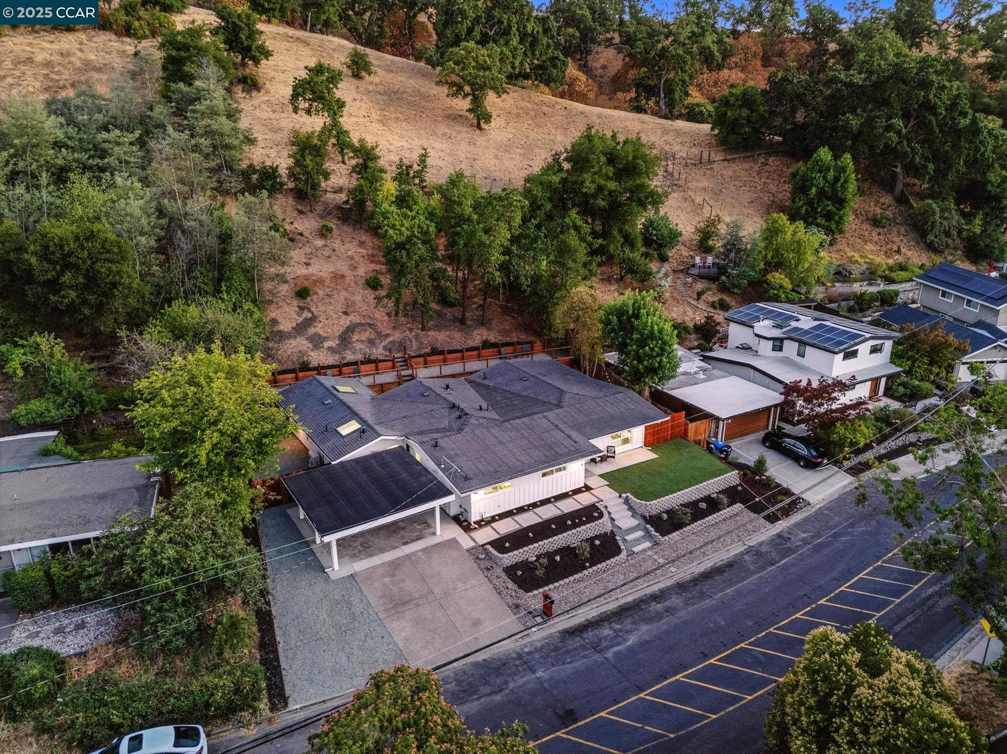 Detail Gallery Image 51 of 55 For 1717 Springbrook Rd, Lafayette,  CA 94549 - 4 Beds | 2 Baths