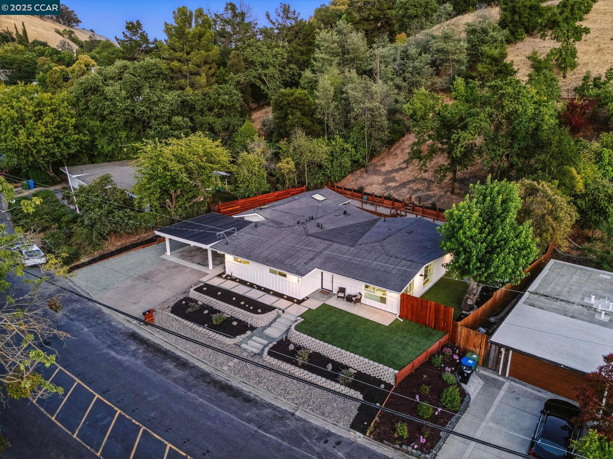 Detail Gallery Image 53 of 55 For 1717 Springbrook Rd, Lafayette,  CA 94549 - 4 Beds | 2 Baths