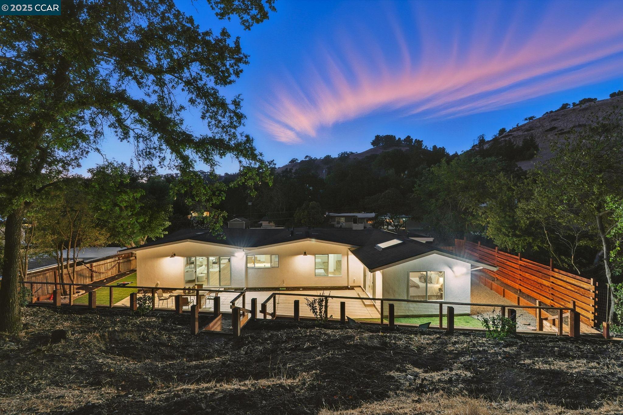Detail Gallery Image 55 of 55 For 1717 Springbrook Rd, Lafayette,  CA 94549 - 4 Beds | 2 Baths