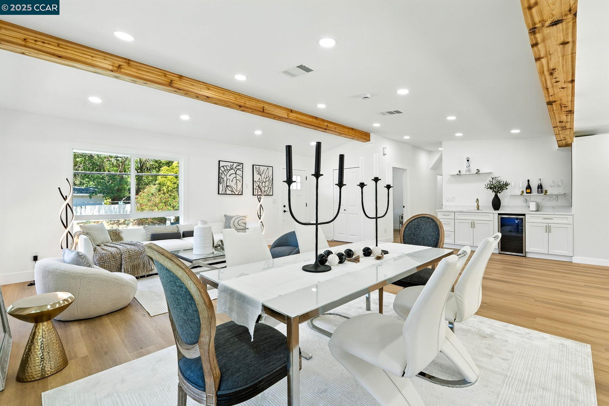 Detail Gallery Image 10 of 55 For 1717 Springbrook Rd, Lafayette,  CA 94549 - 4 Beds | 2 Baths