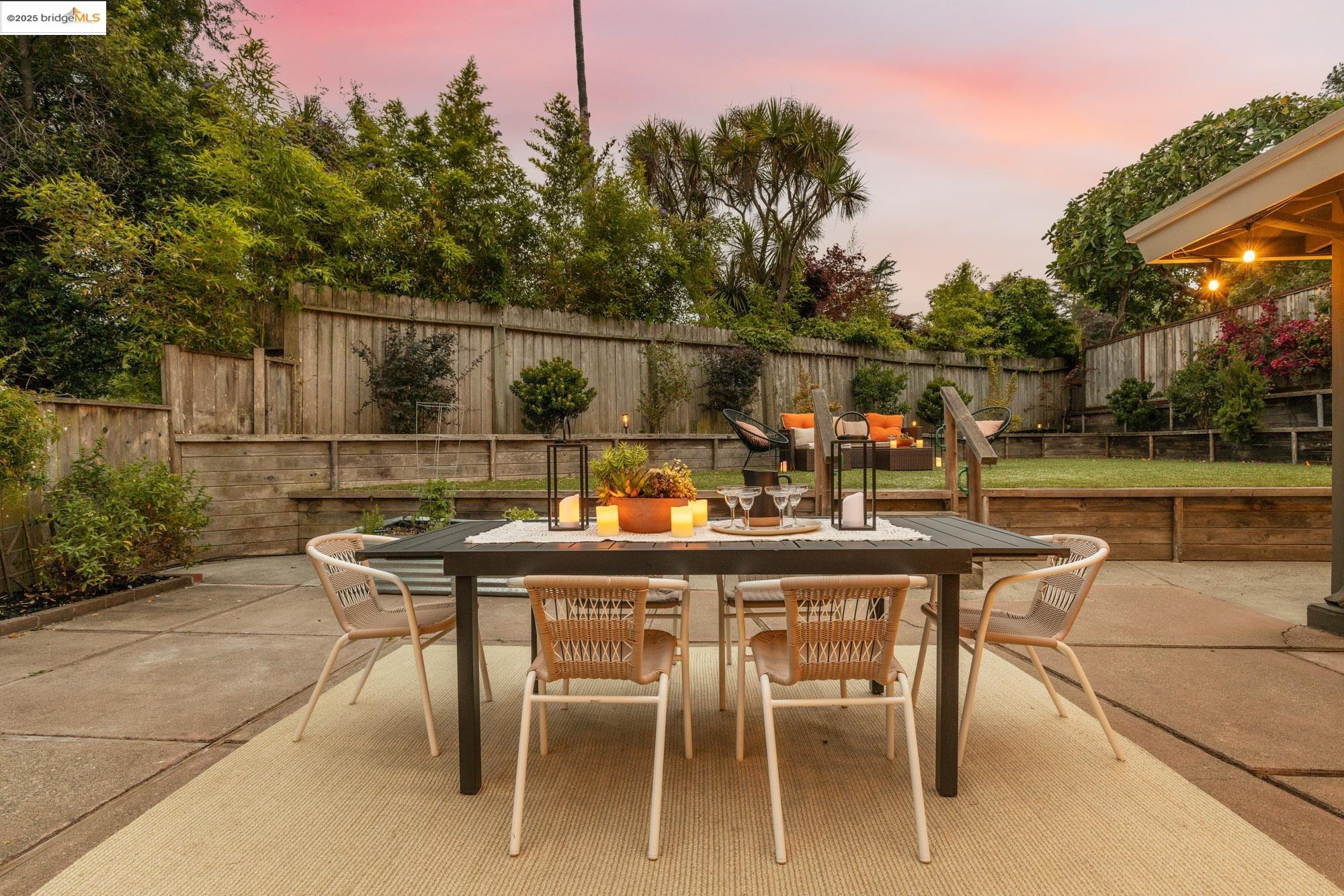 Detail Gallery Image 50 of 56 For 5671 Estates Dr, Oakland,  CA 94618 - 3 Beds | 2 Baths