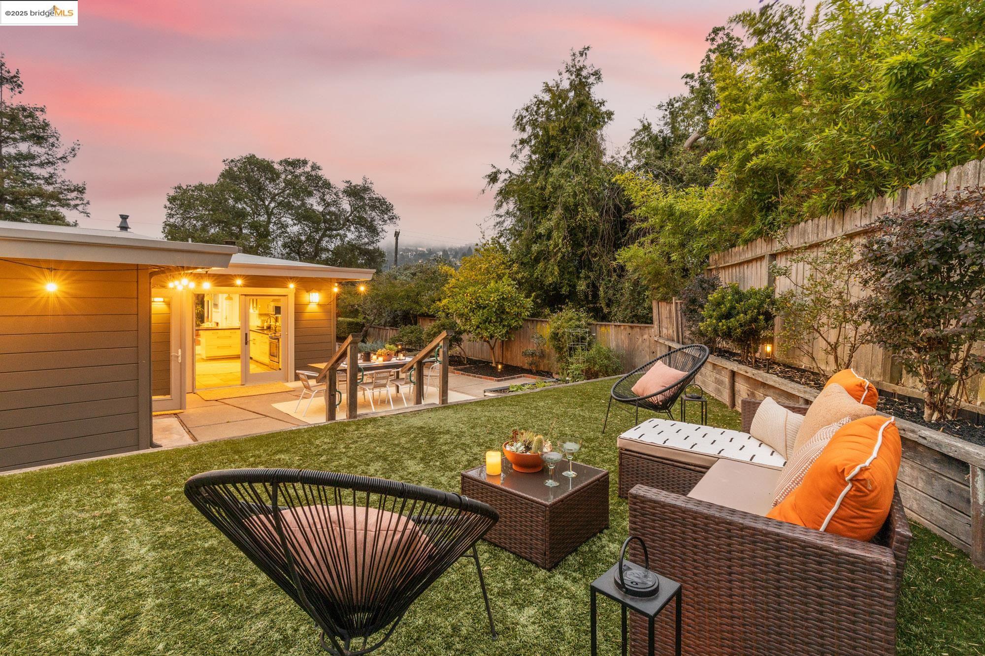 Detail Gallery Image 55 of 56 For 5671 Estates Dr, Oakland,  CA 94618 - 3 Beds | 2 Baths