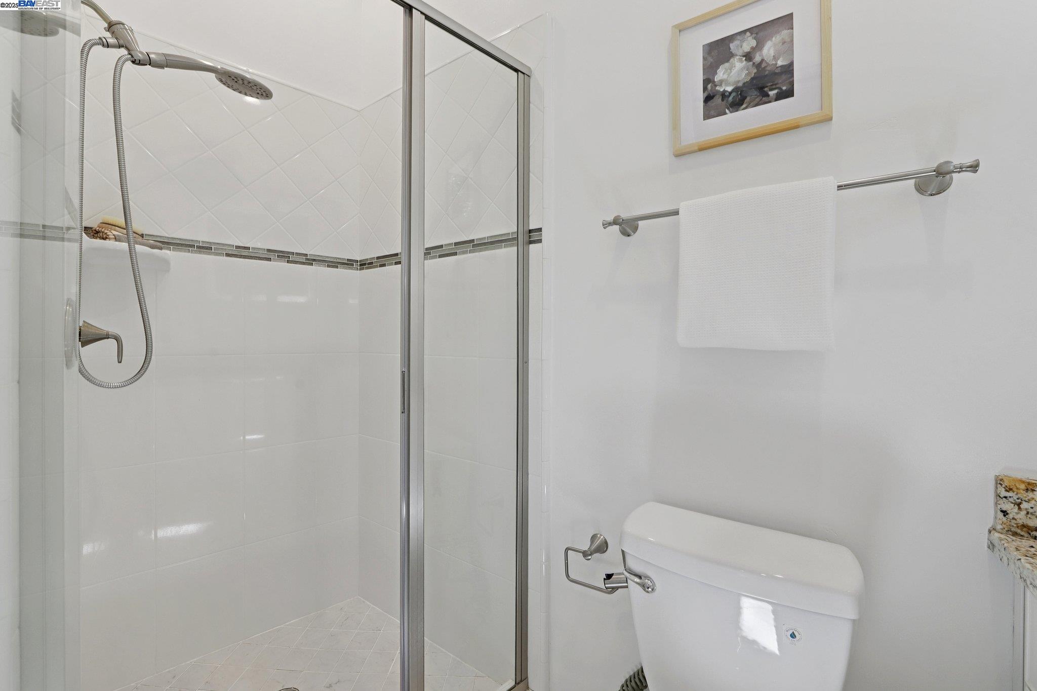 Detail Gallery Image 29 of 58 For 28 Vista Del Orinda, Orinda,  CA 94563 - 5 Beds | 5 Baths