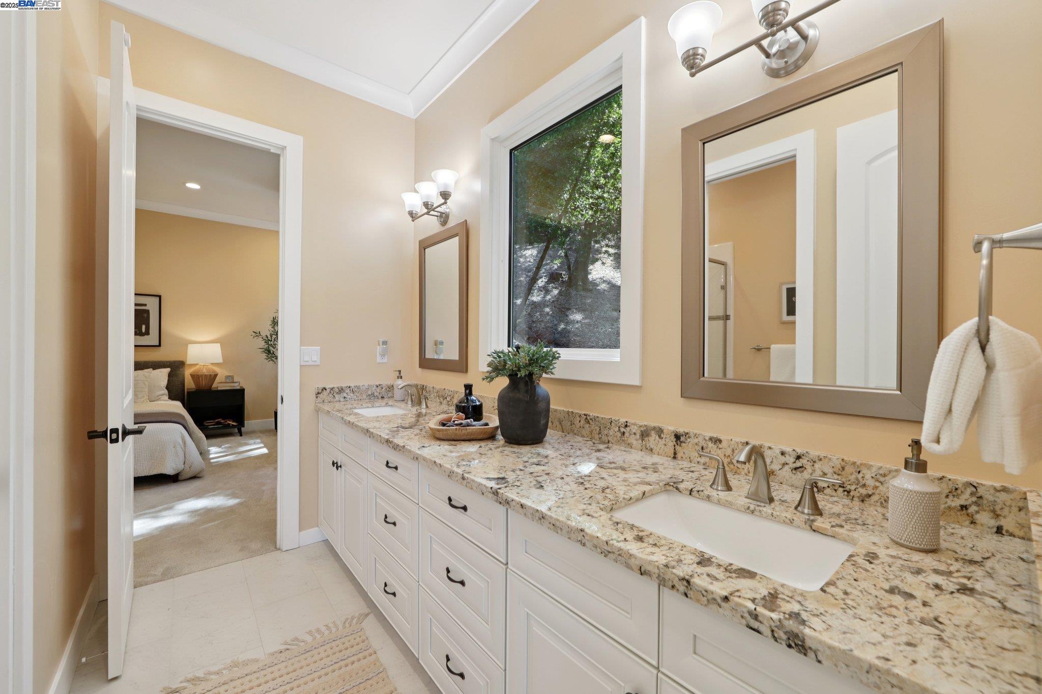 Detail Gallery Image 41 of 58 For 28 Vista Del Orinda, Orinda,  CA 94563 - 5 Beds | 5 Baths