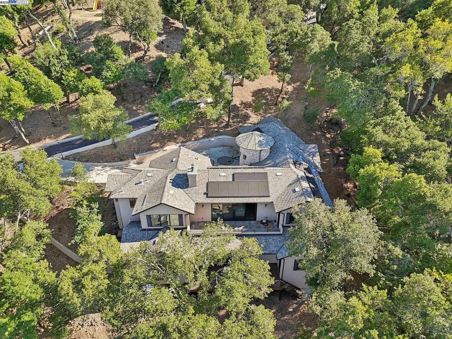 Detail Gallery Image 54 of 58 For 28 Vista Del Orinda, Orinda,  CA 94563 - 5 Beds | 5 Baths