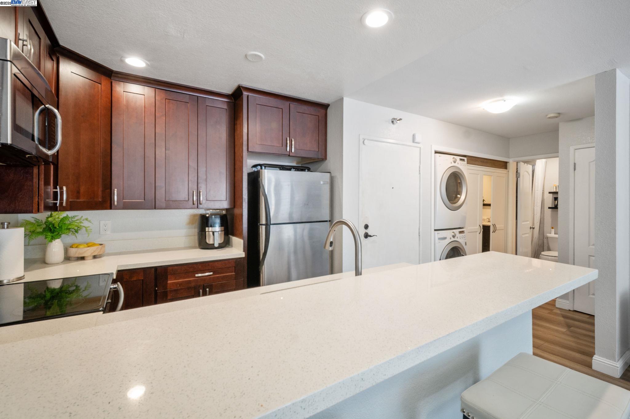 Photo #8: 41107268 Listing: Photo #8