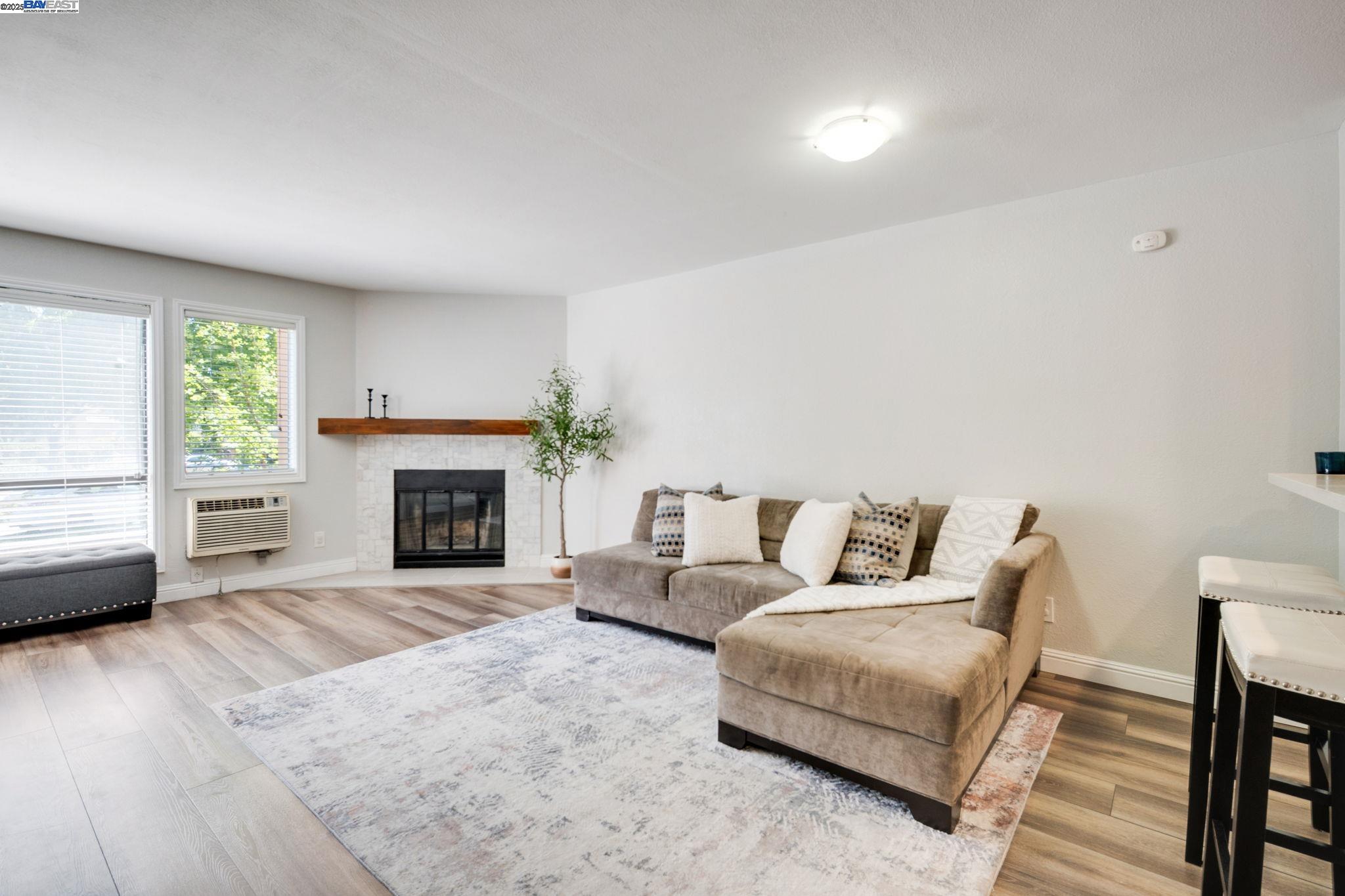 Photo #9: 41107268 Listing: Photo #9