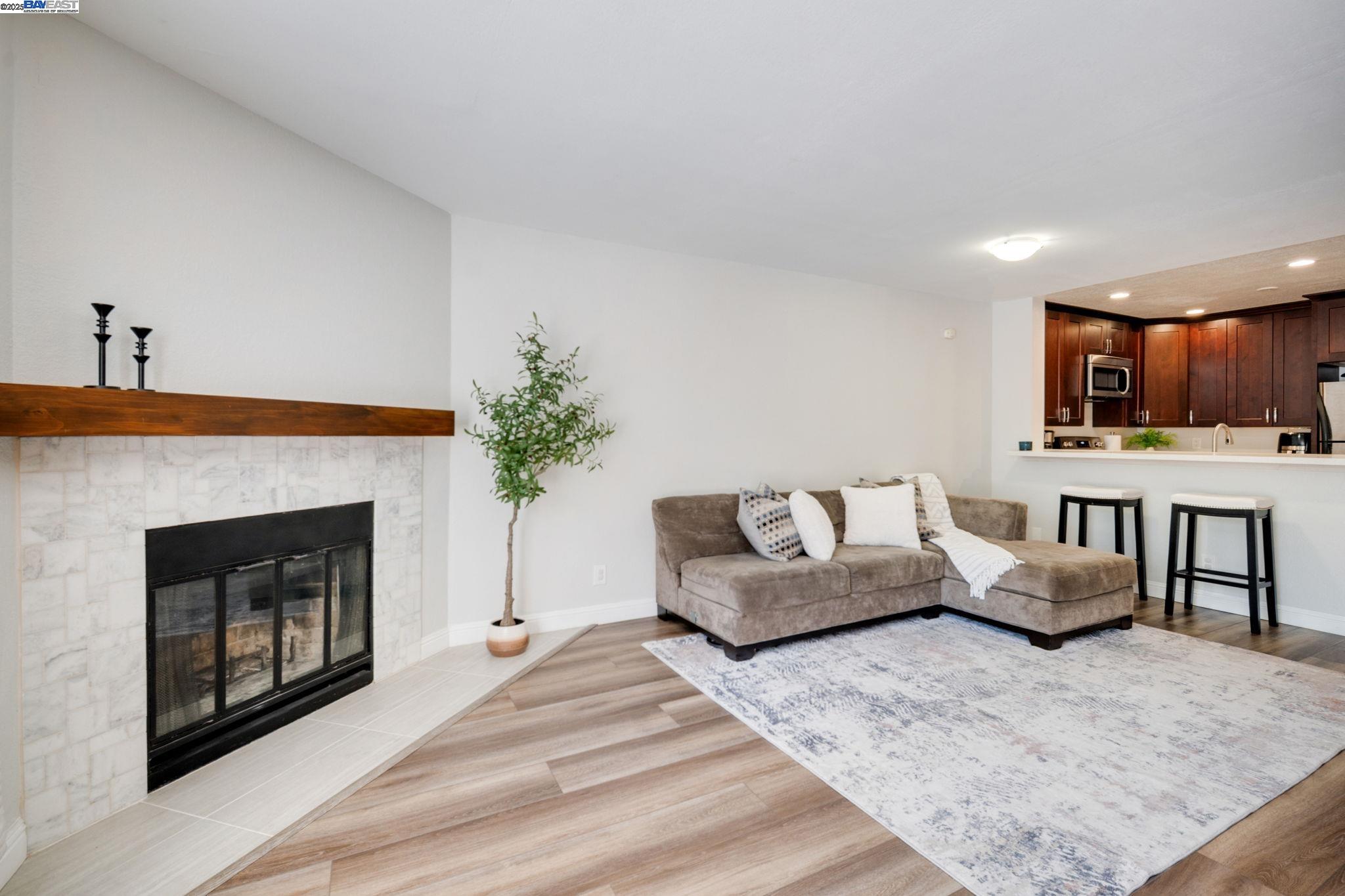 Photo #10: 41107268 Listing: Photo #10