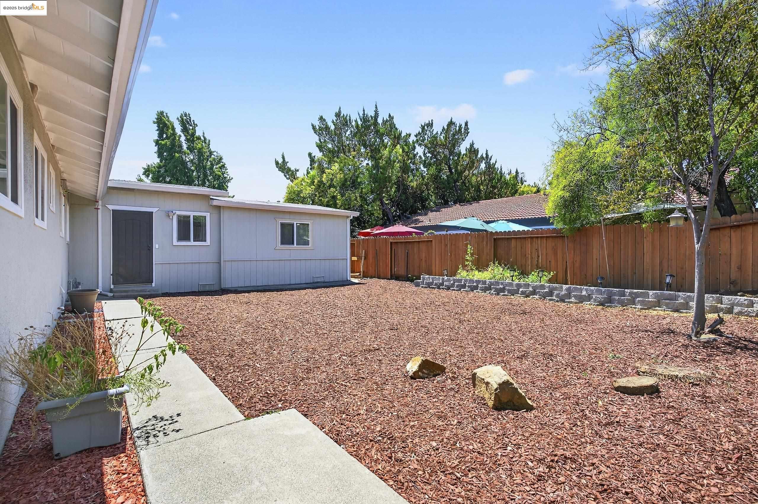 Detail Gallery Image 49 of 60 For 2215 Cunningham Dr, Fairfield,  CA 94533 - 4 Beds | 2 Baths