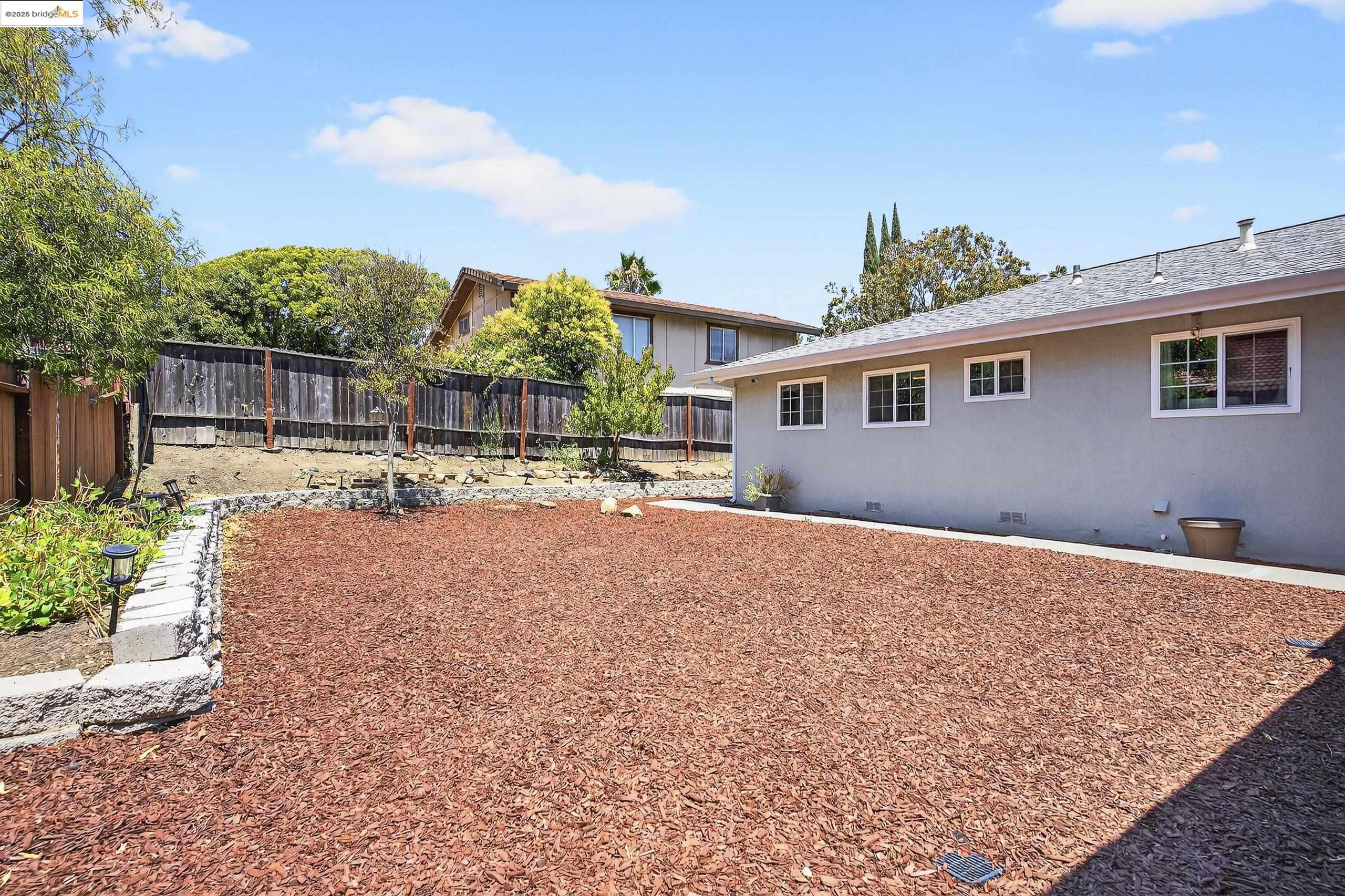 Detail Gallery Image 51 of 60 For 2215 Cunningham Dr, Fairfield,  CA 94533 - 4 Beds | 2 Baths