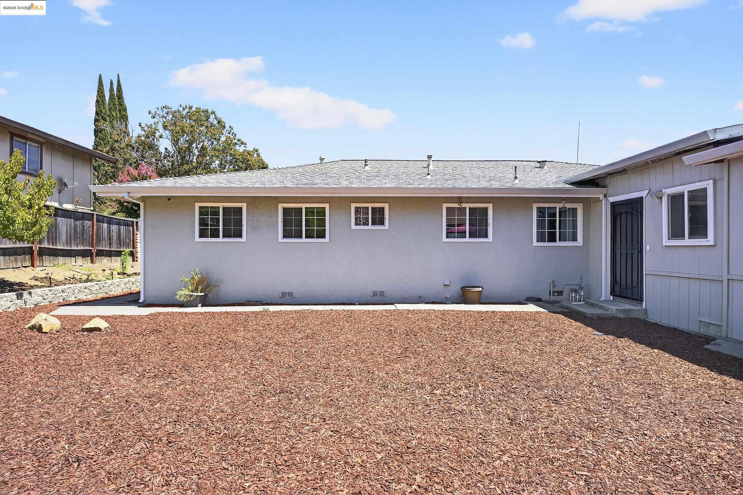 Detail Gallery Image 53 of 60 For 2215 Cunningham Dr, Fairfield,  CA 94533 - 4 Beds | 2 Baths