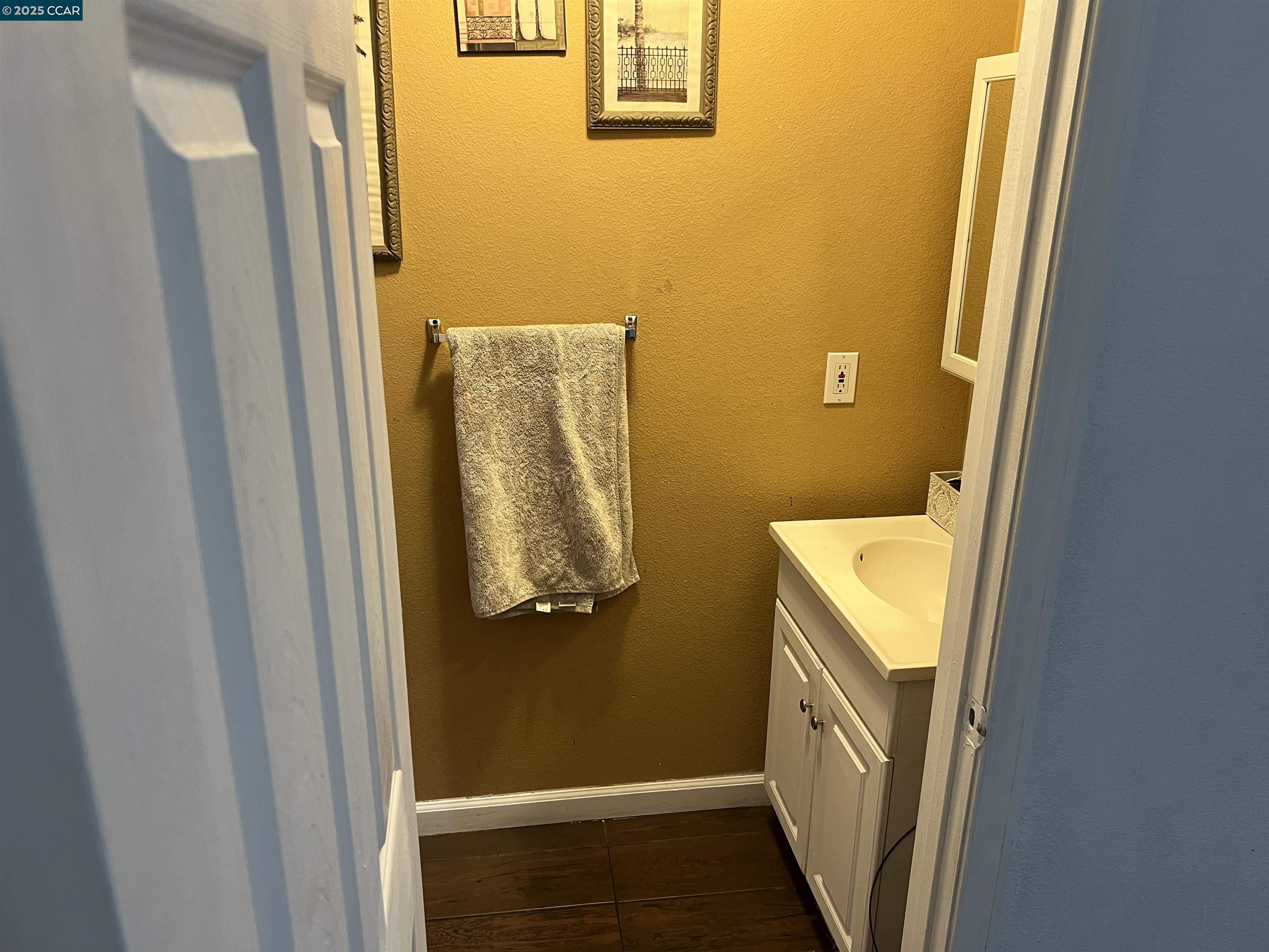 Detail Gallery Image 7 of 17 For 101 Sanford Ave, Richmond,  CA 94801 - 3 Beds | 2/1 Baths