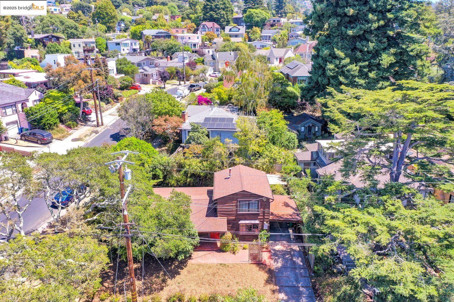 Detail Gallery Image 35 of 38 For 700 Coventry Rd, Kensington,  CA 94707 - 1 Beds | 1 Baths