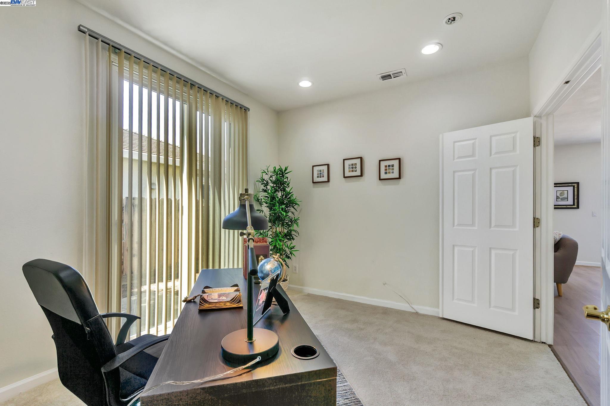Detail Gallery Image 22 of 53 For 1065 Somersby Way, Brentwood,  CA 94513 - 5 Beds | 3 Baths