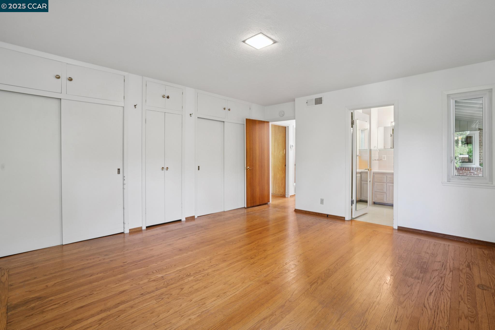Detail Gallery Image 27 of 50 For 9 Lind Ct, Orinda,  CA 94563 - 4 Beds | 2/1 Baths