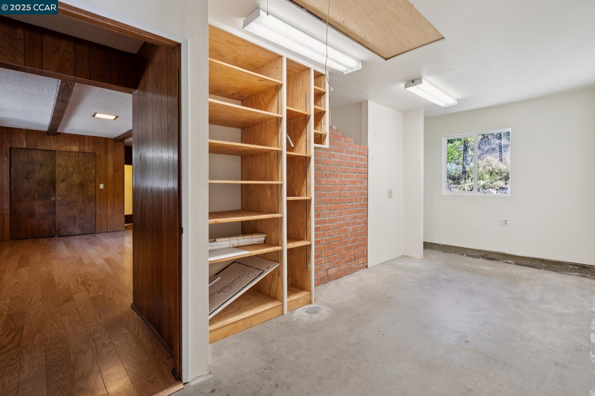 Detail Gallery Image 41 of 50 For 9 Lind Ct, Orinda,  CA 94563 - 4 Beds | 2/1 Baths