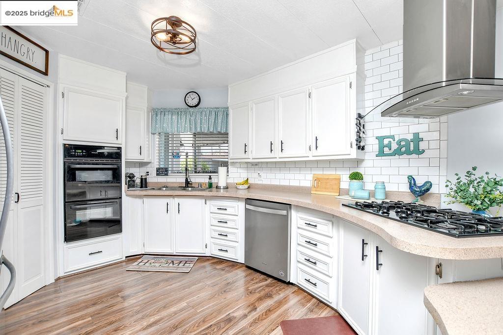 Detail Gallery Image 15 of 36 For 237 Aloha Way, Pittsburg,  CA 94565-9999 - 2 Beds | 2 Baths