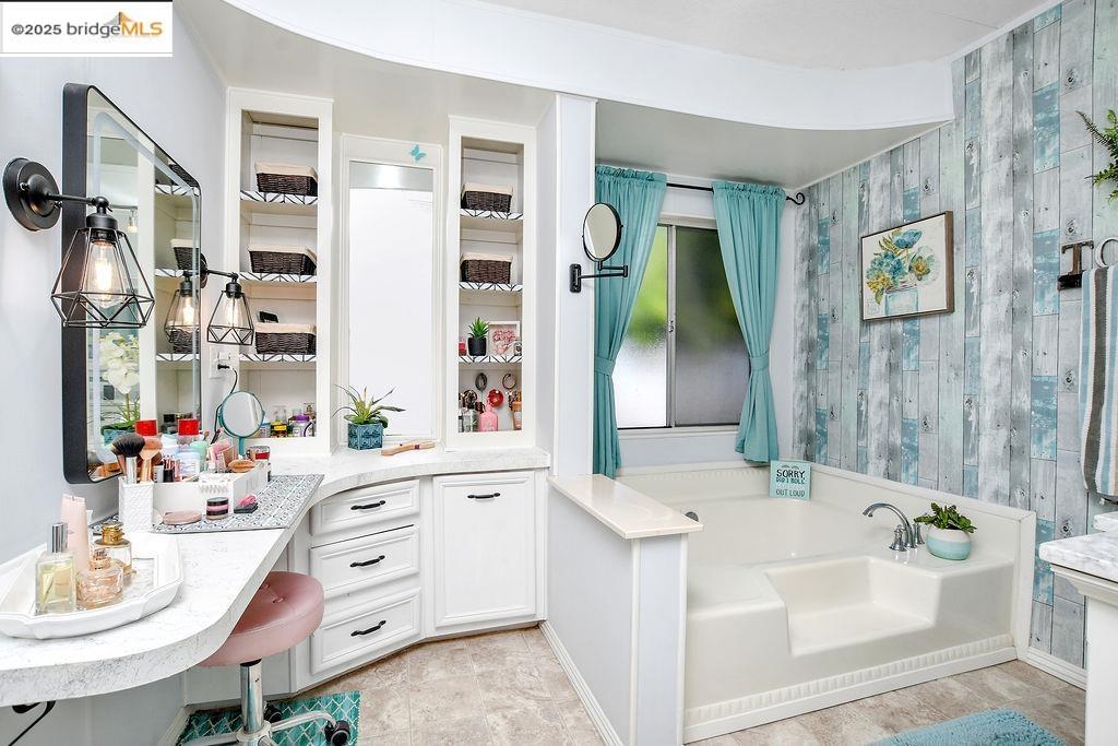 Detail Gallery Image 24 of 36 For 237 Aloha Way, Pittsburg,  CA 94565-9999 - 2 Beds | 2 Baths