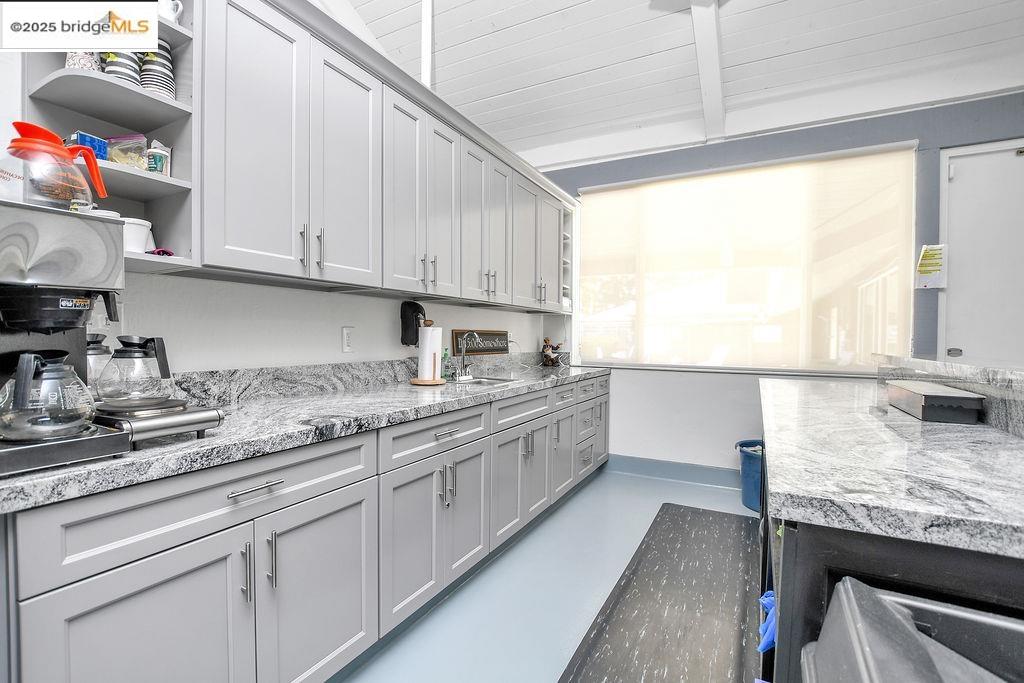 Detail Gallery Image 32 of 36 For 237 Aloha Way, Pittsburg,  CA 94565-9999 - 2 Beds | 2 Baths