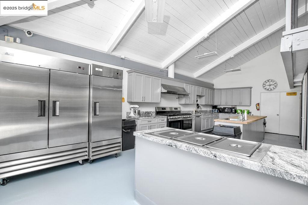 Detail Gallery Image 33 of 36 For 237 Aloha Way, Pittsburg,  CA 94565-9999 - 2 Beds | 2 Baths