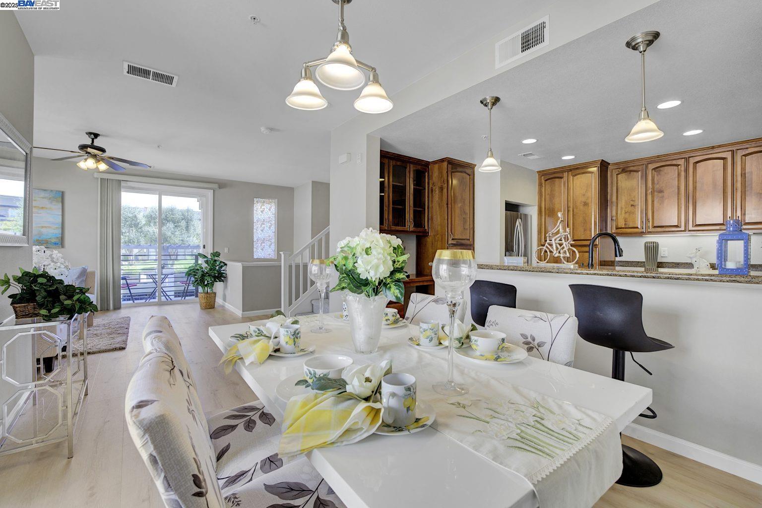 Photo #10: 41107278 Listing: Photo #10