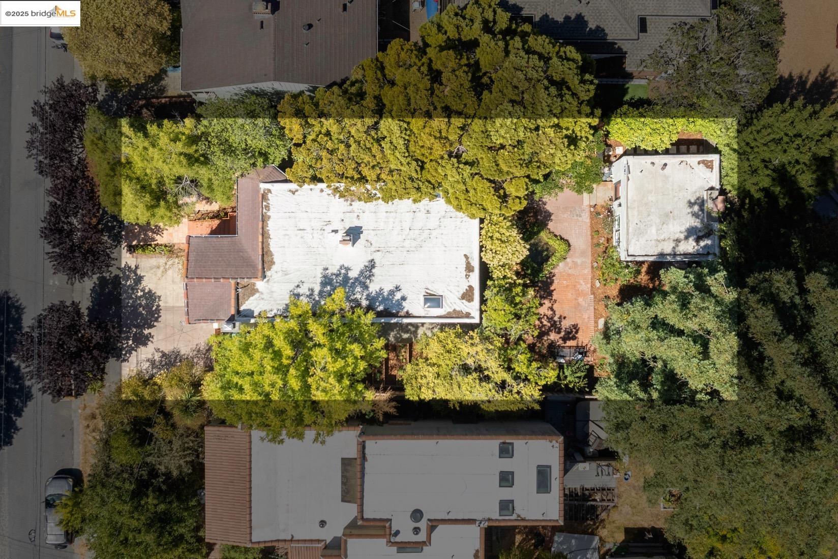 Detail Gallery Image 58 of 58 For 1067 Neilson St, Albany,  CA 94706 - 3 Beds | 1/1 Baths