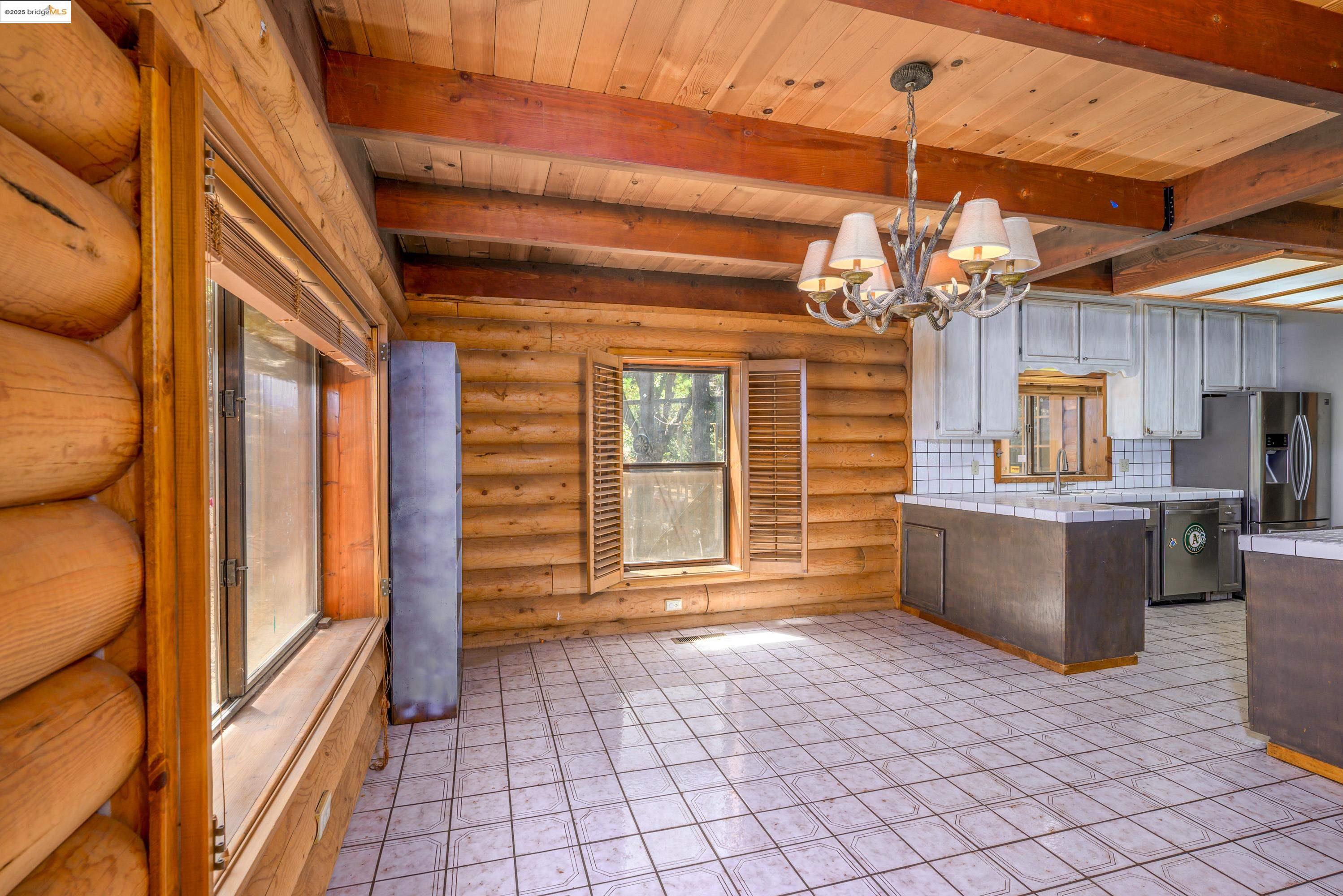 Detail Gallery Image 4 of 34 For 22511 Lilac Ln, Twain Harte,  CA 95383 - 5 Beds | 3 Baths