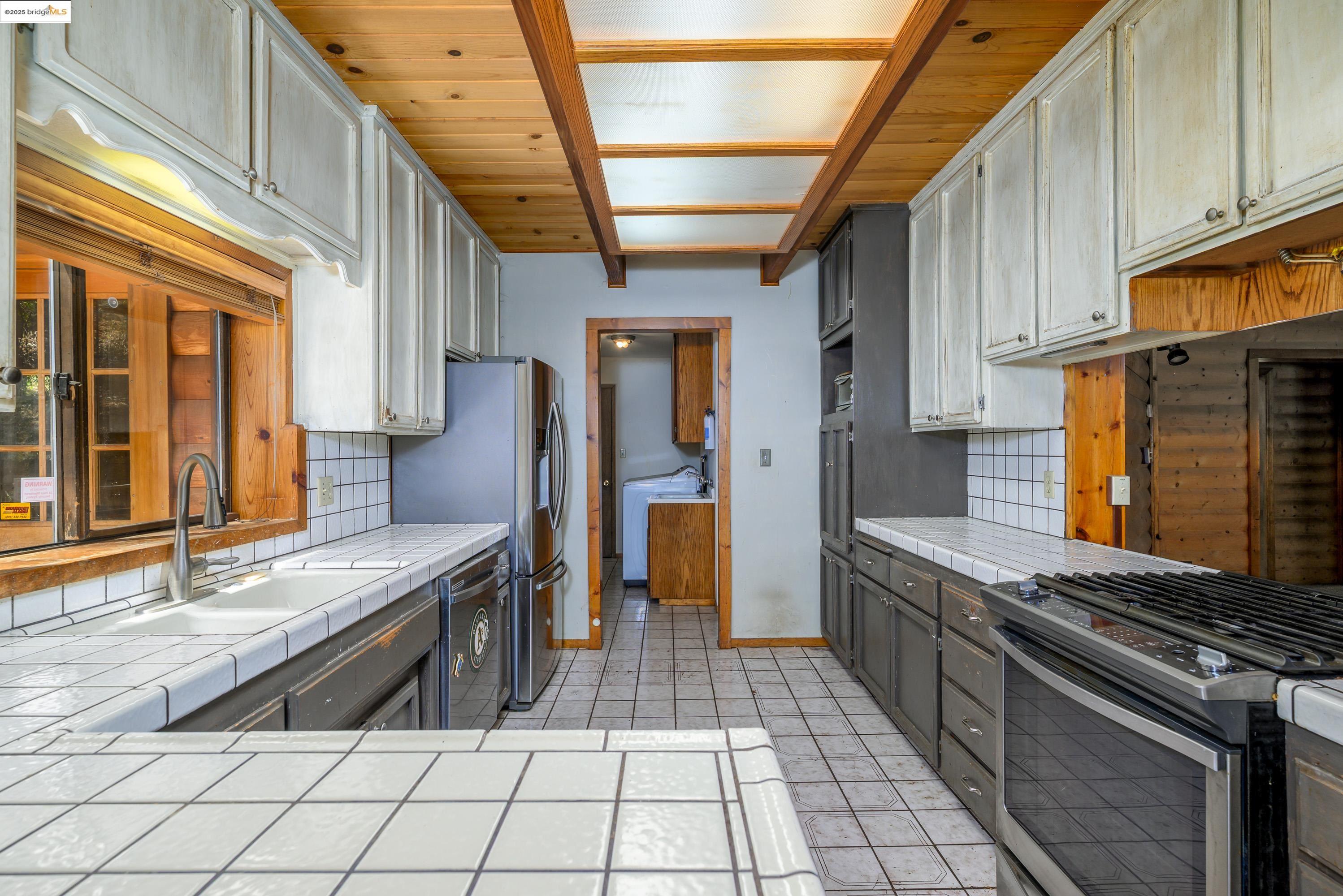 Detail Gallery Image 9 of 34 For 22511 Lilac Ln, Twain Harte,  CA 95383 - 5 Beds | 3 Baths