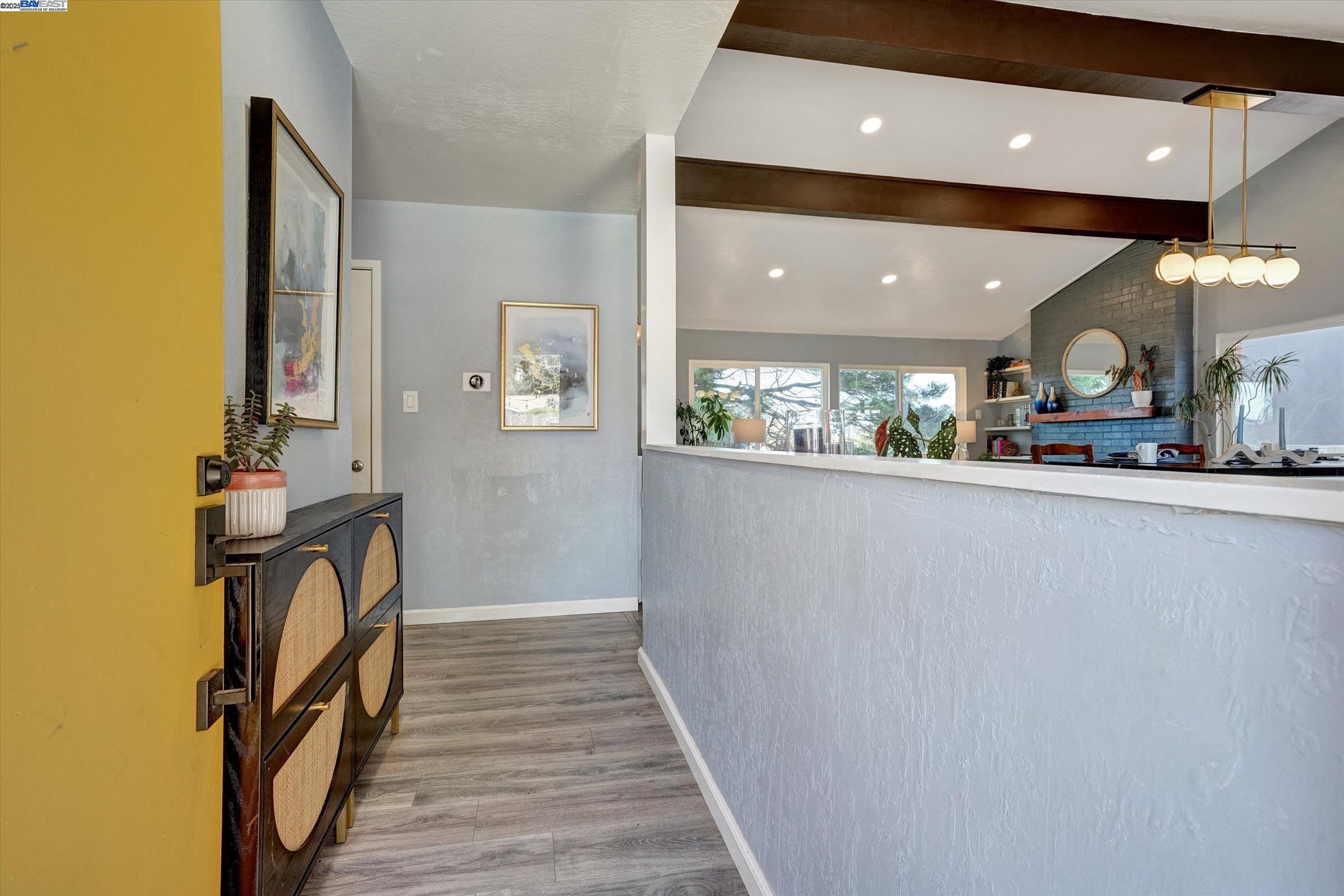 Detail Gallery Image 11 of 49 For 2540 Moyers Rd, Richmond,  CA 94806 - 4 Beds | 2 Baths
