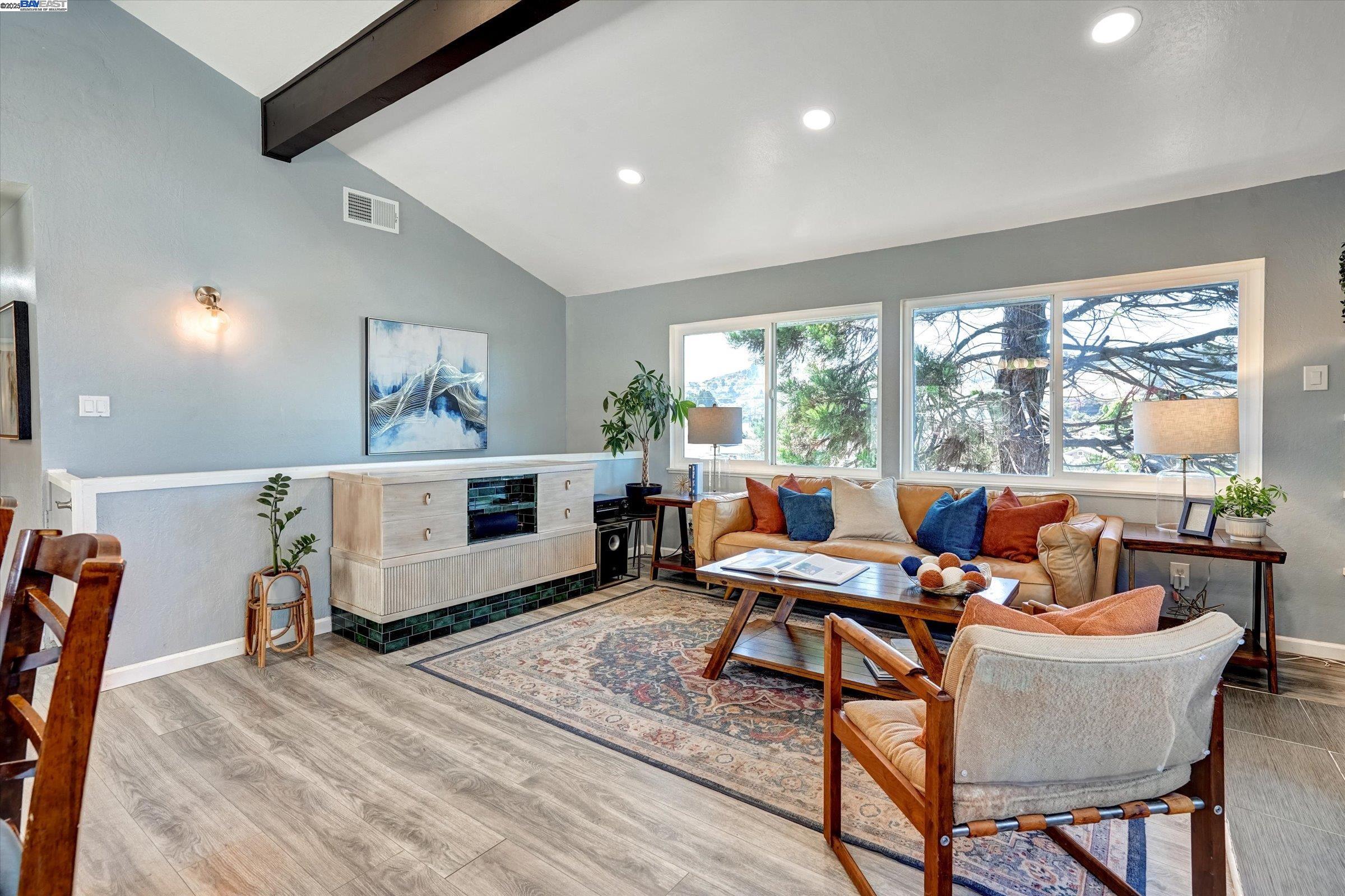 Detail Gallery Image 13 of 49 For 2540 Moyers Rd, Richmond,  CA 94806 - 4 Beds | 2 Baths