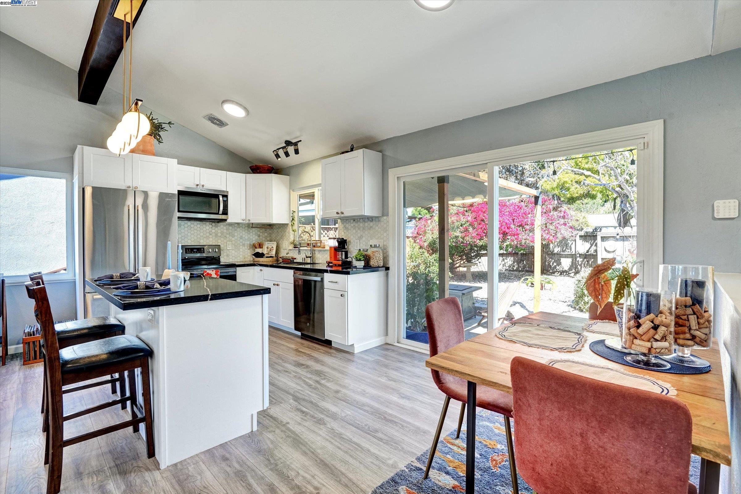 Detail Gallery Image 21 of 49 For 2540 Moyers Rd, Richmond,  CA 94806 - 4 Beds | 2 Baths