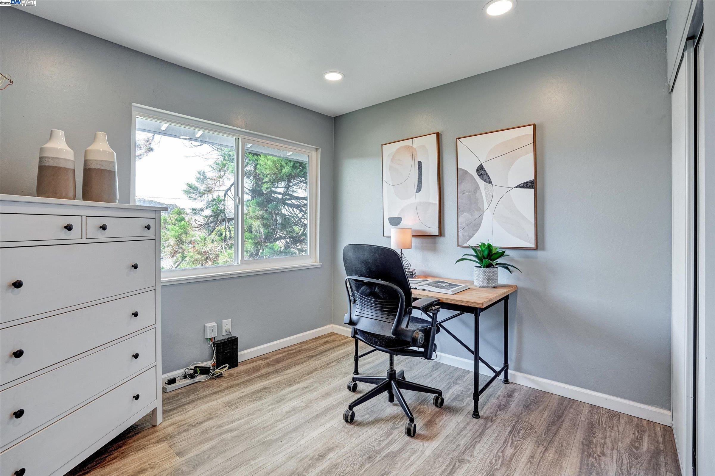 Detail Gallery Image 25 of 49 For 2540 Moyers Rd, Richmond,  CA 94806 - 4 Beds | 2 Baths