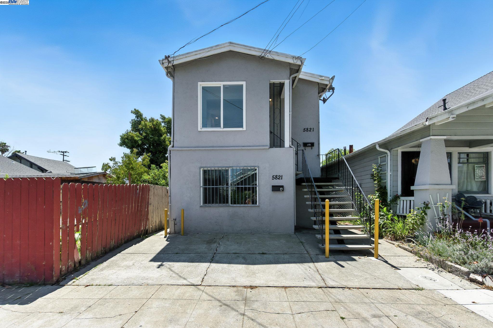 Detail Gallery Image 18 of 22 For 5821 E 17th Street, Oakland,  CA 94621 - – Beds | – Baths