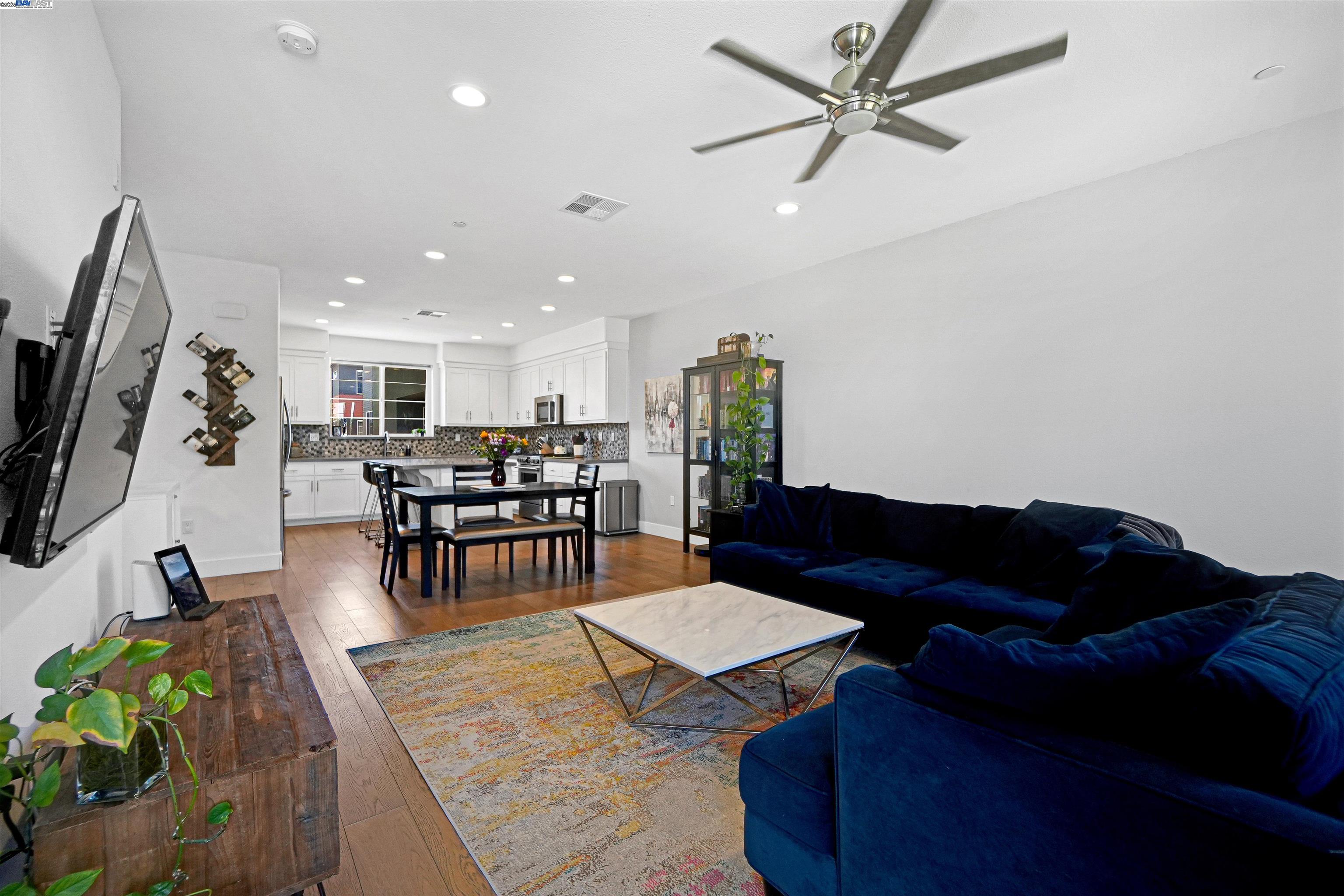 Photo #13: 41107289 Listing: Photo #13